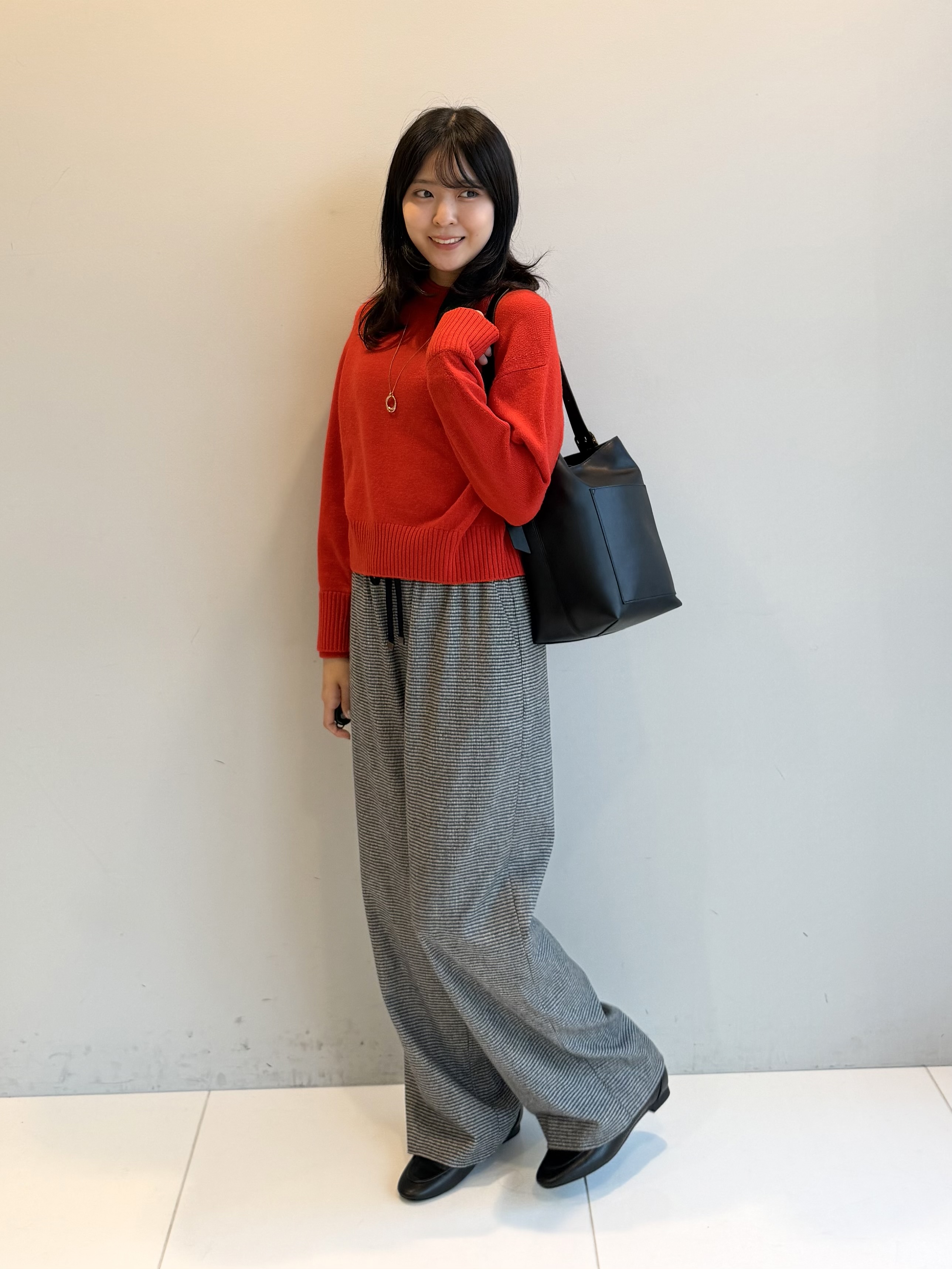 ririkaさんの「UNTITLED｜【セットアップ可/ウエストゴム】ウールドロストパンツ」を使ったコーディネート