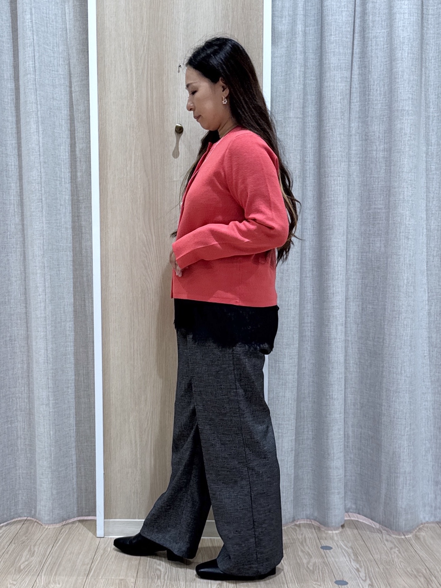 sachiさんの「grove｜ジャケットのようにきちんと見え クルーネックカーディガン」を使ったコーディネート