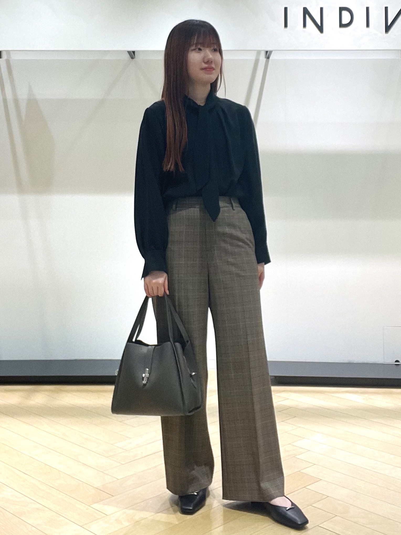 mさんの「INDIVI｜【洗濯機OK／ストレッチ◎】秋はじめのダブルジャケット」を使ったコーディネート
