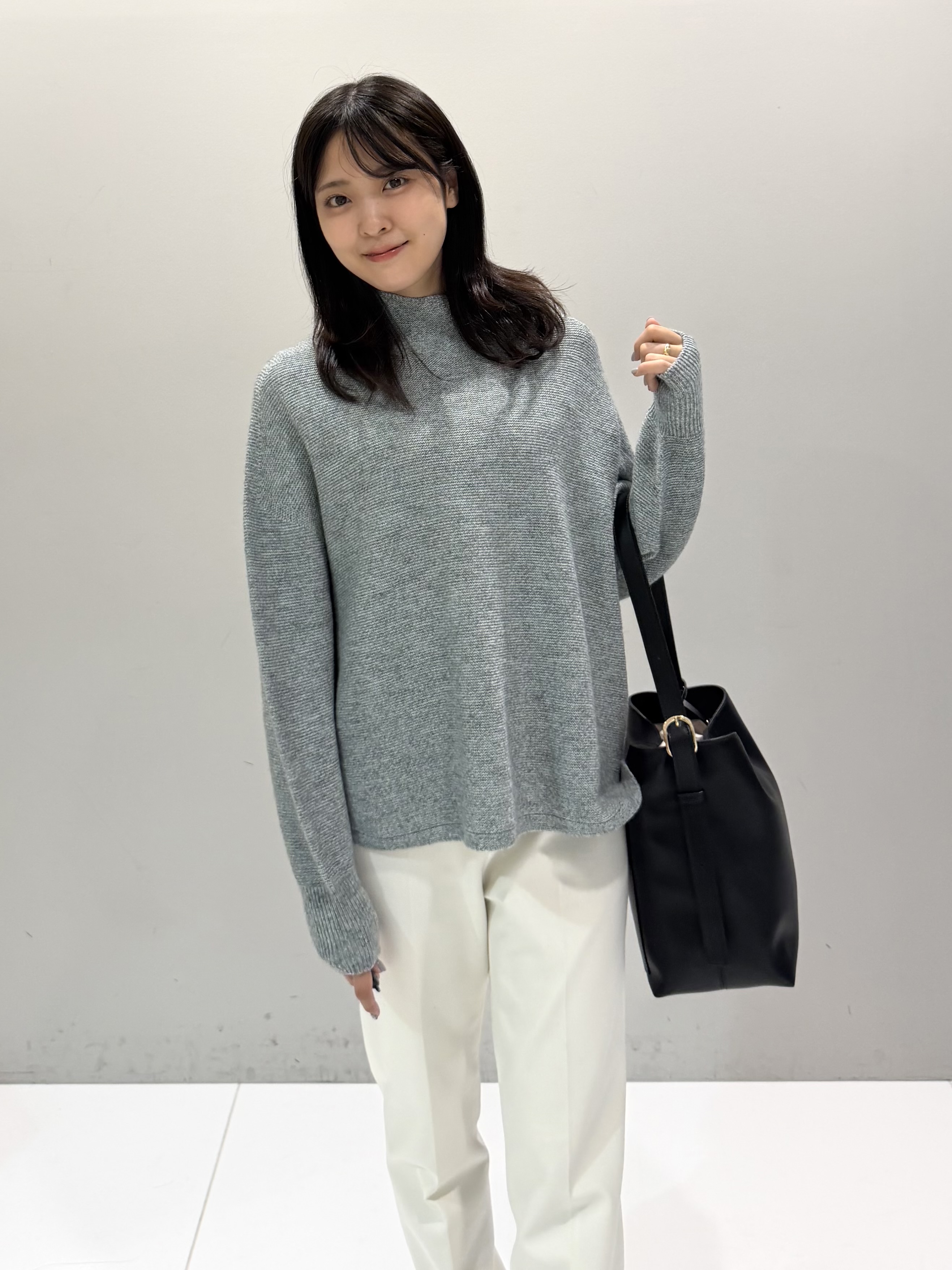 ririkaさんの「UNTITLED｜裏起毛テーパードパンツ」を使ったコーディネート