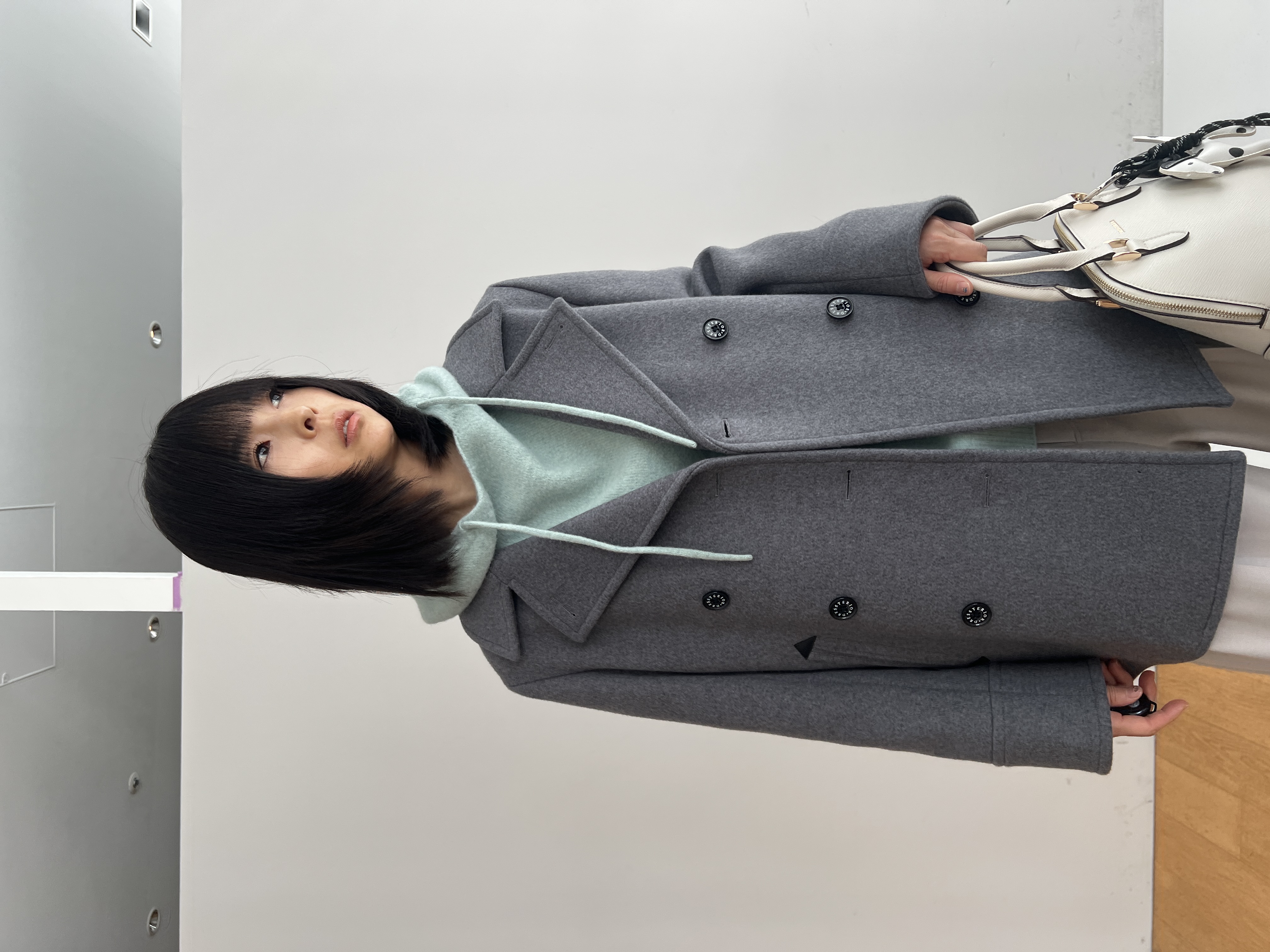 misaさんの「DRESSTERIOR｜Super140 AラインPコート」を使ったコーディネート