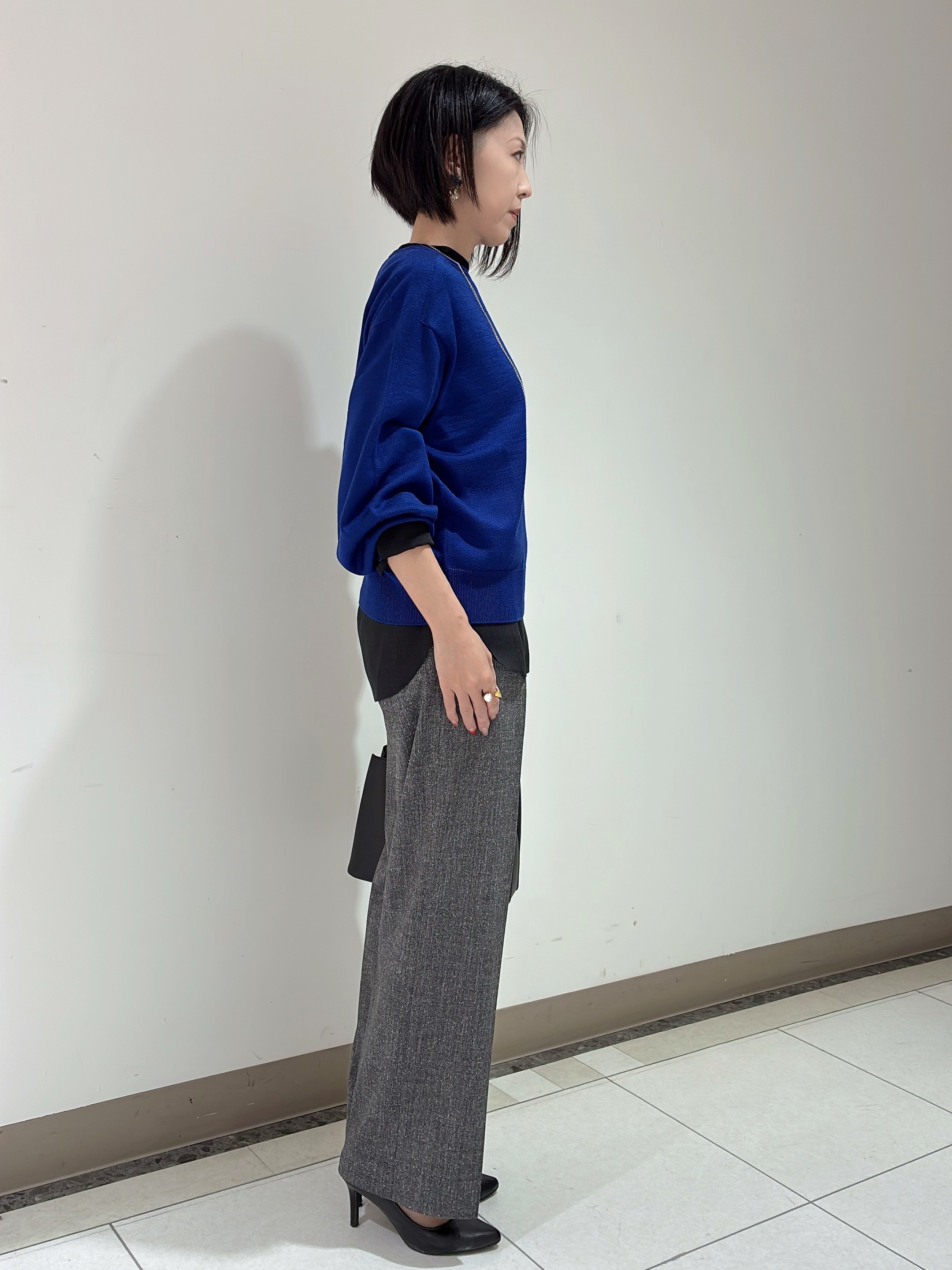環さんの「UNTITLED｜【店頭人気！/8色展開】ボリュームスリーブニットプルオーバー」を使ったコーディネート