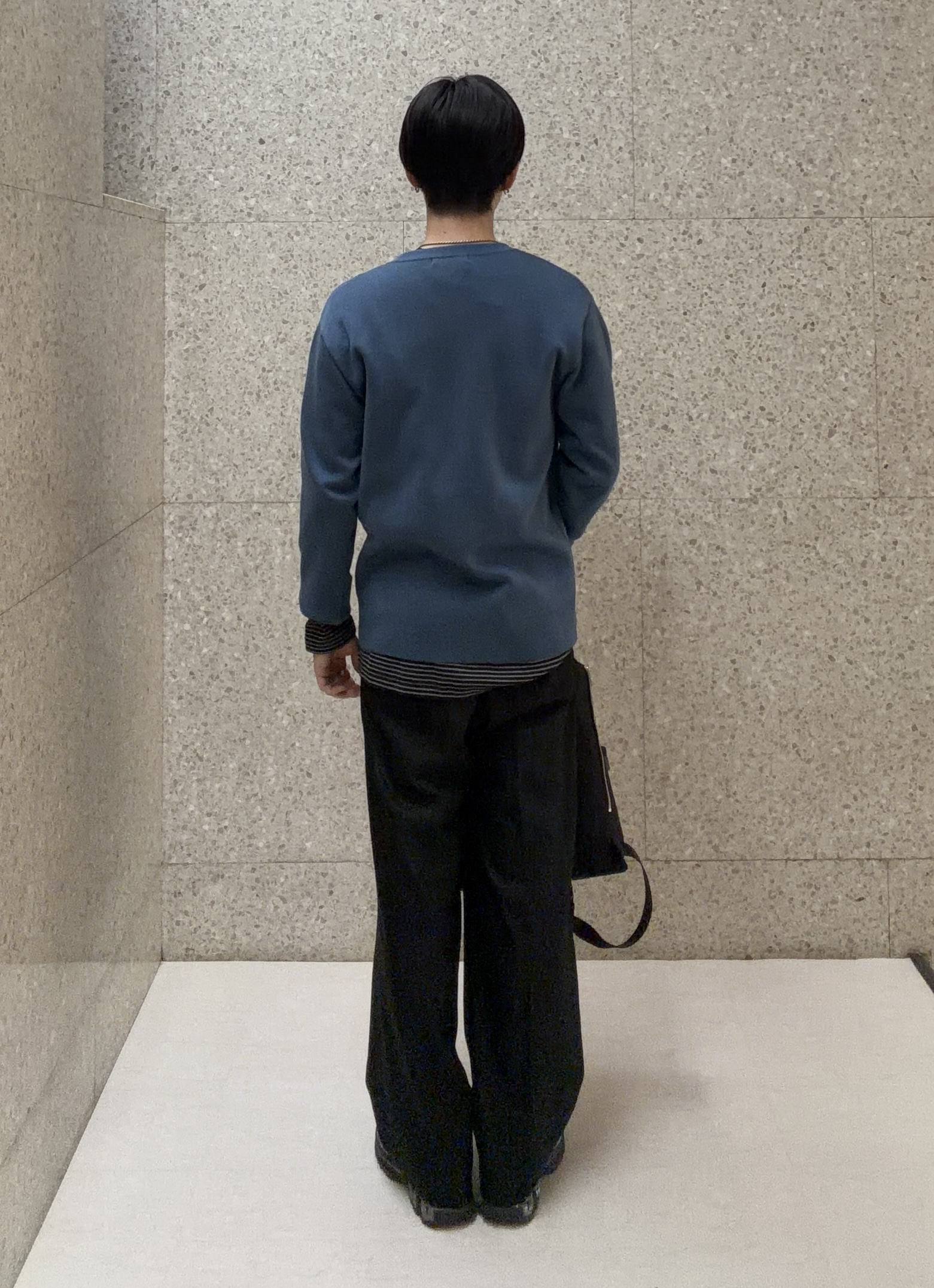 キムラさんの「TAKEO KIKUCHI｜【BOWLER HAT LABEL】日本製クルーネックカーディガン」を使ったコーディネート