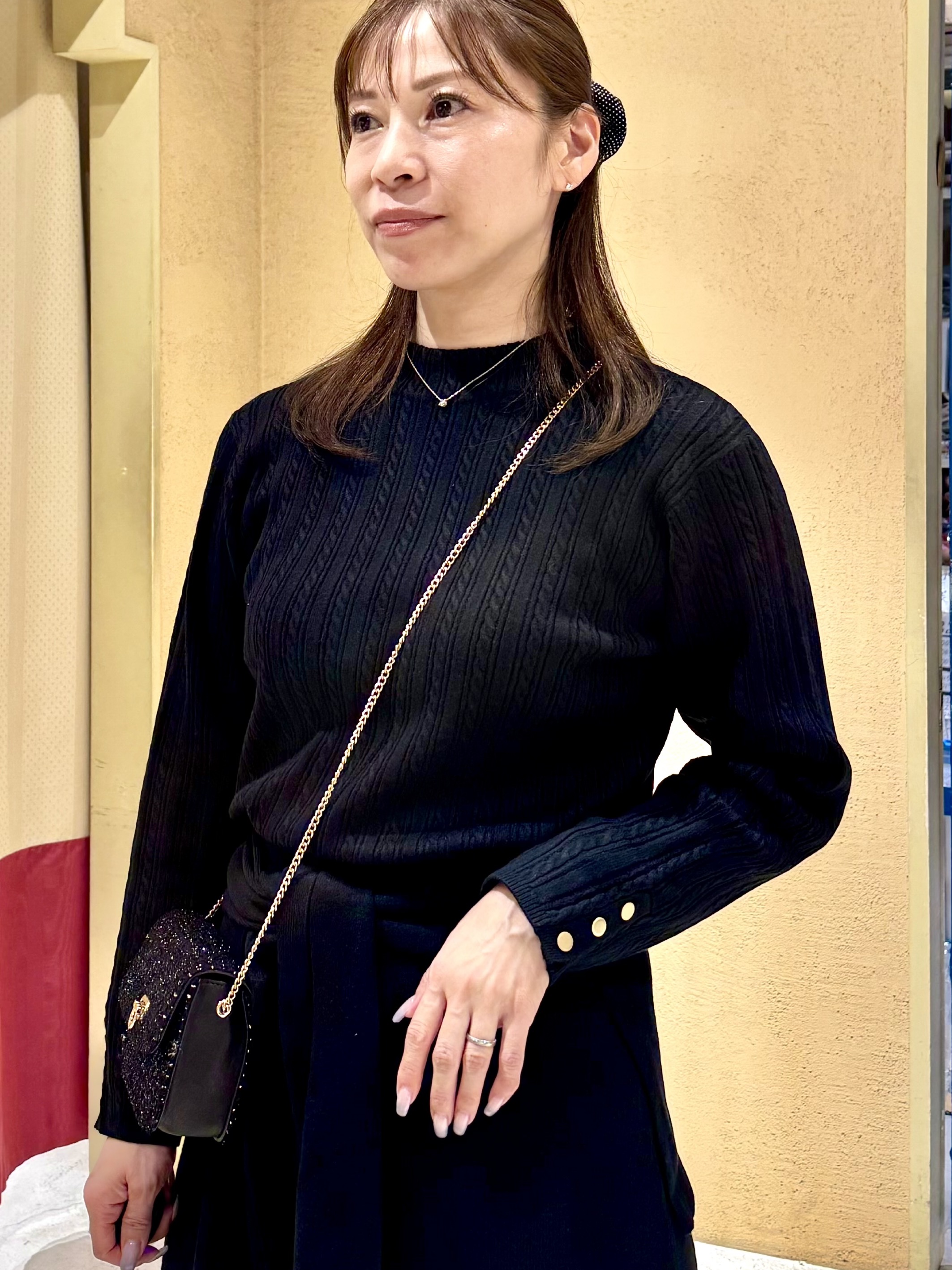 さち。さんの「grove｜【毛玉軽減】すっきり美人見え ケーブルニット」を使ったコーディネート