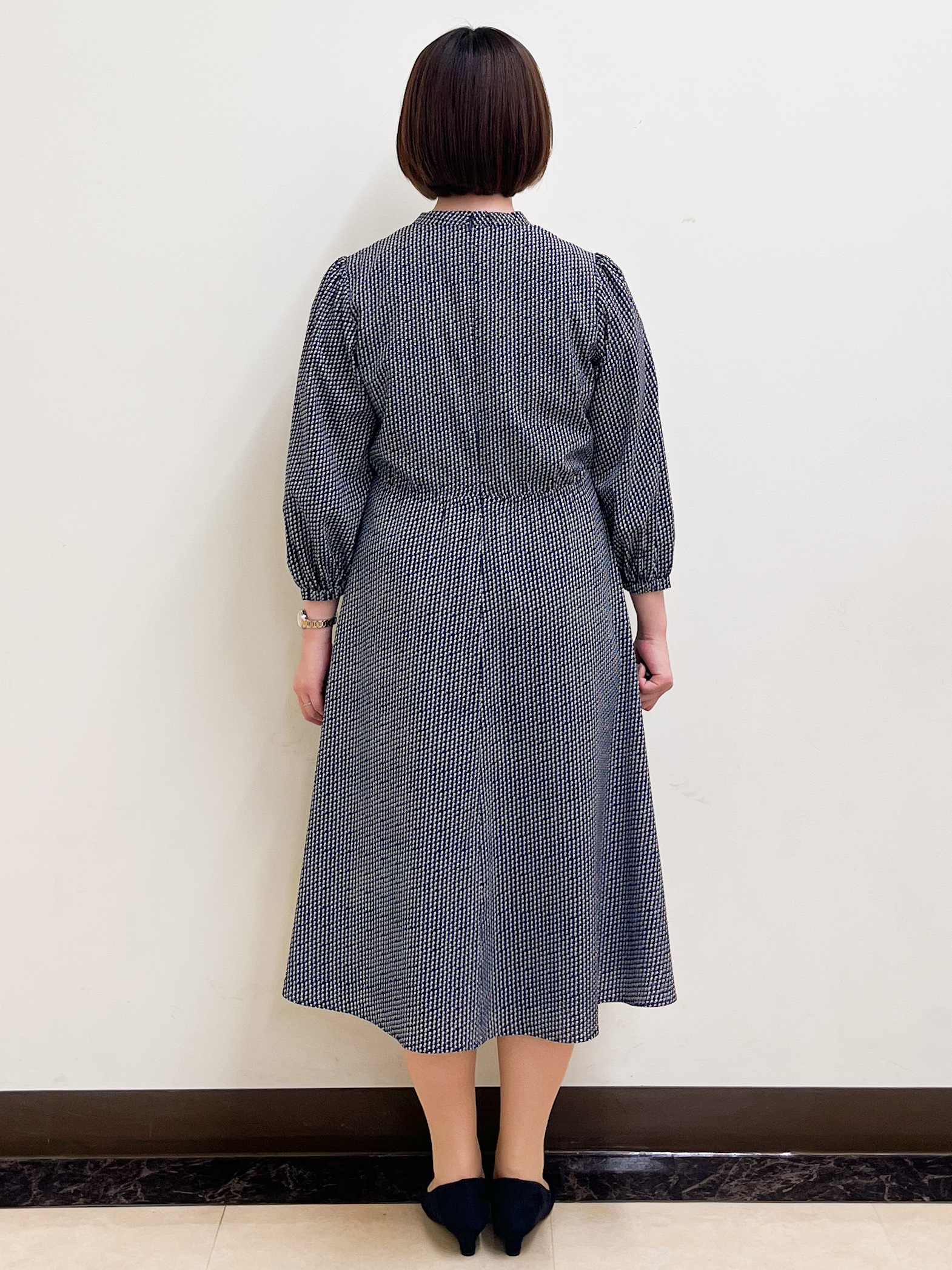mikikoさんの「Reflect｜【SS-4Lサイズ／通勤】変形ドット柄プリントワンピース」を使ったコーディネート