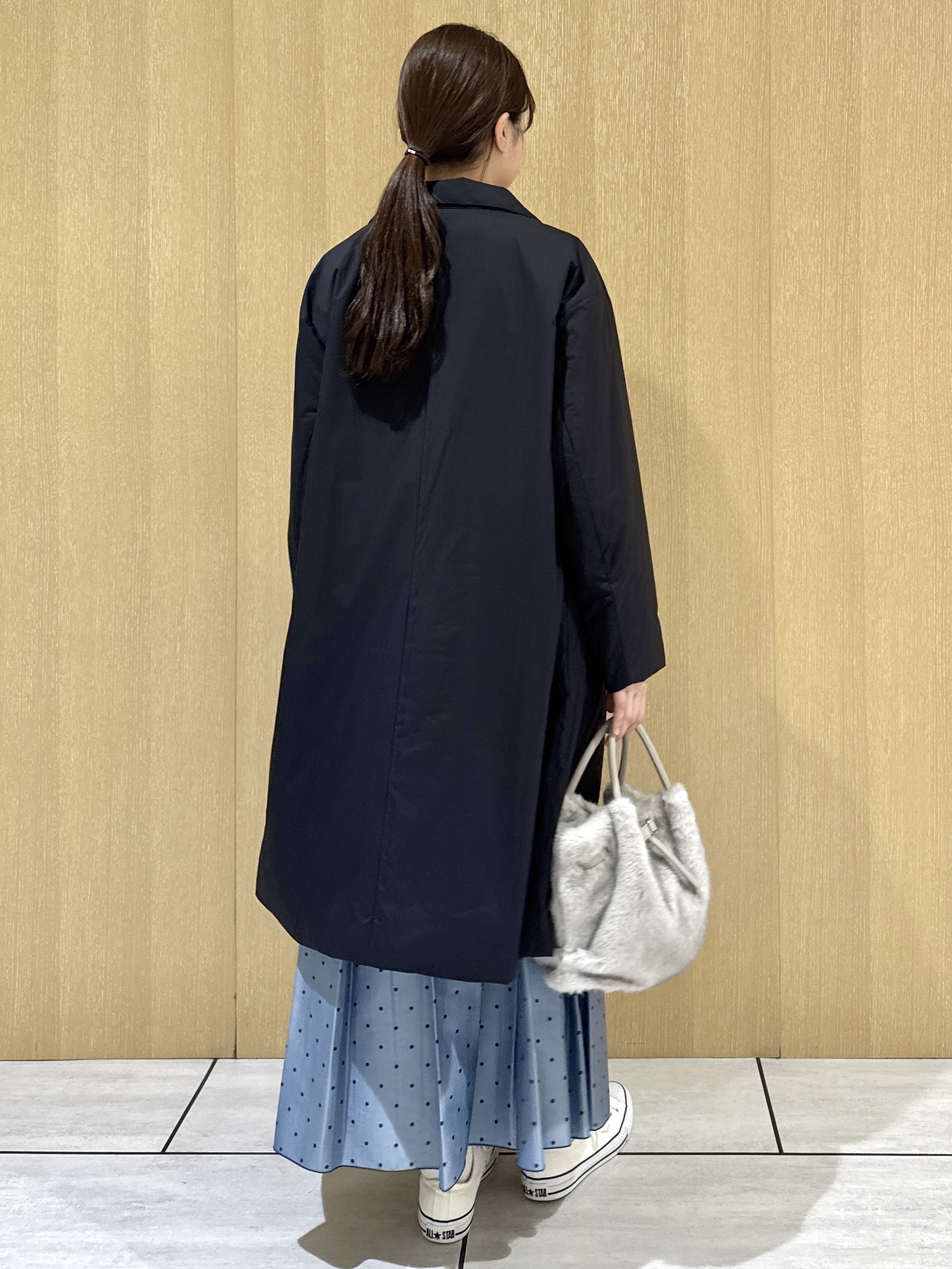 nanaさんの「UNTITLED｜【撥水/軽量/薄中綿入り】スタンドカラーコート」を使ったコーディネート