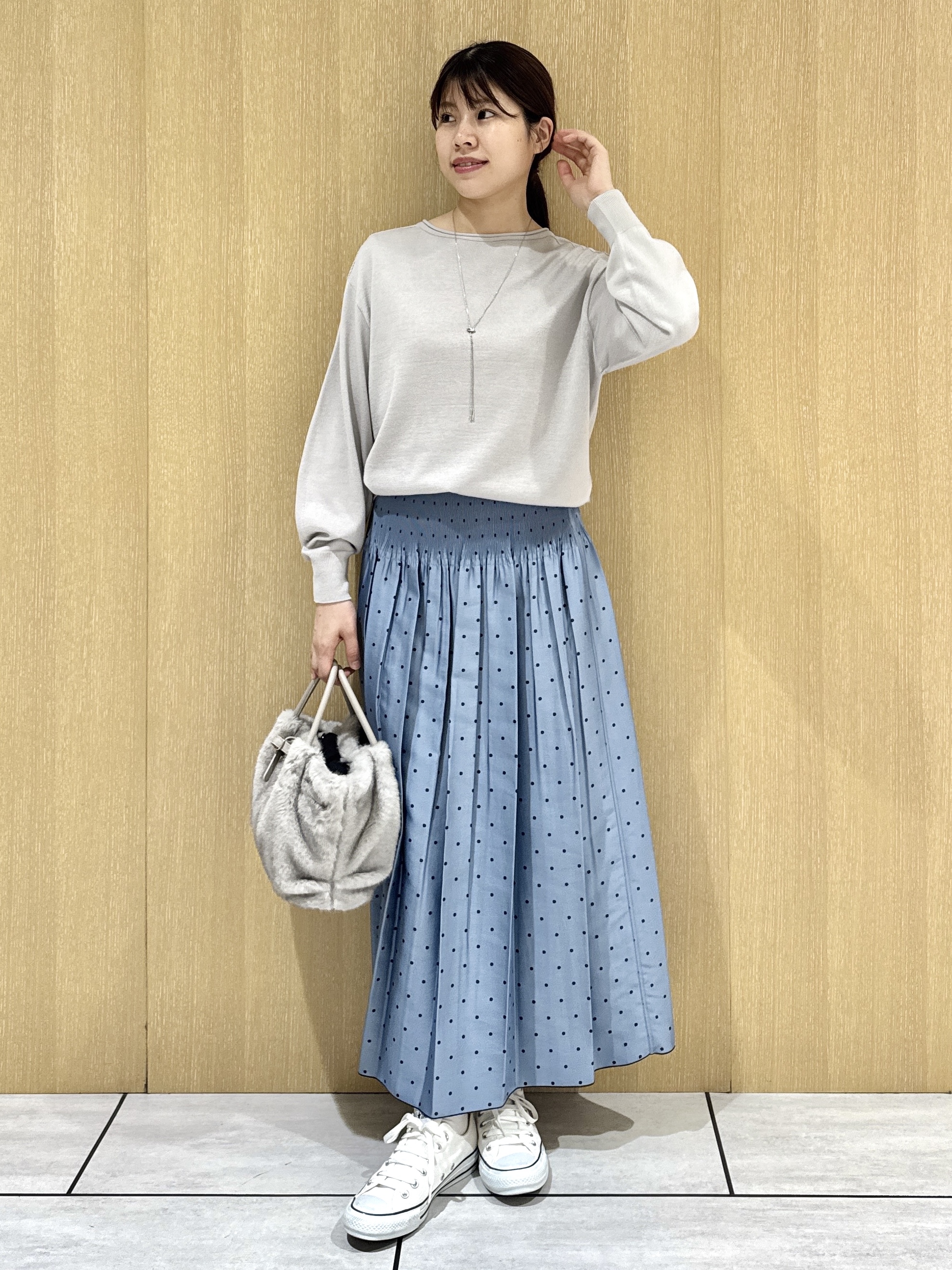 nanaさんの「UNTITLED｜【撥水/軽量/薄中綿入り】スタンドカラーコート」を使ったコーディネート