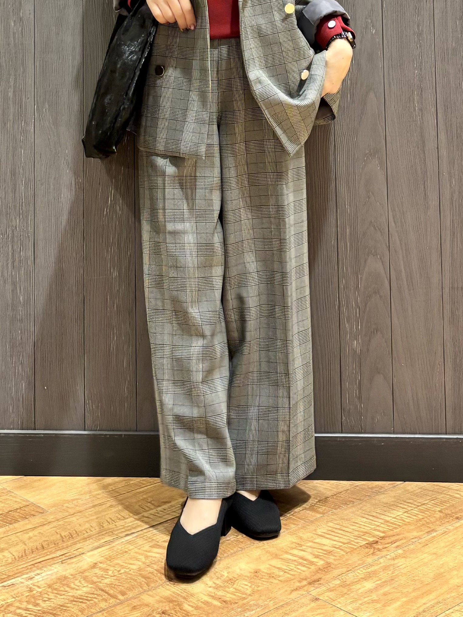 meiさんの「SHOO･LA･RUE｜【セットアップ可/洗濯後しわになりにくい】ウールフィール ダブルジャケット」を使ったコーディネート