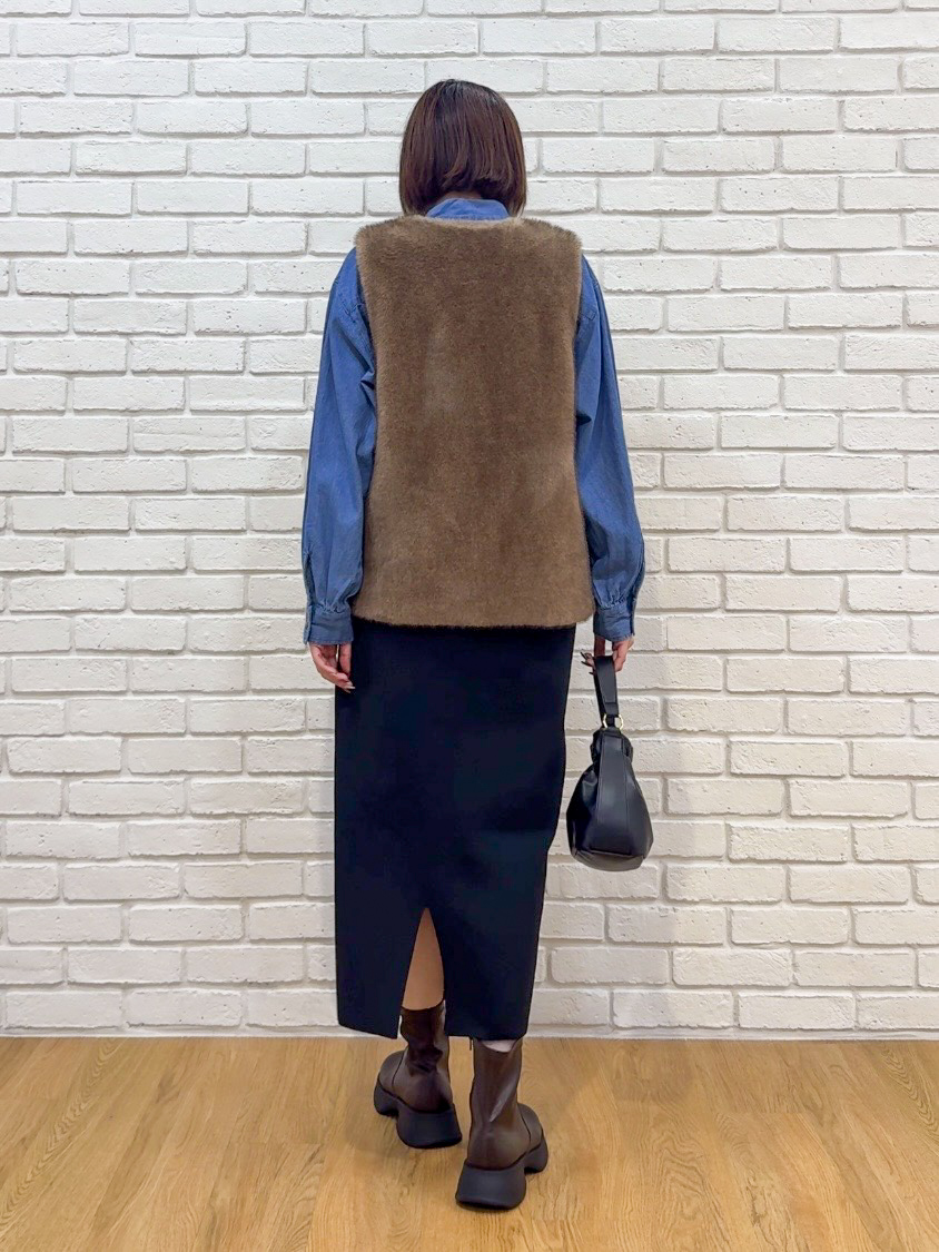 𝐜𝐡𝐢𝐤𝐚さんの「SHOO･LA･RUE｜【S-LL/洗濯機可】華やぐデニムボウタイリボンシャツ」を使ったコーディネート