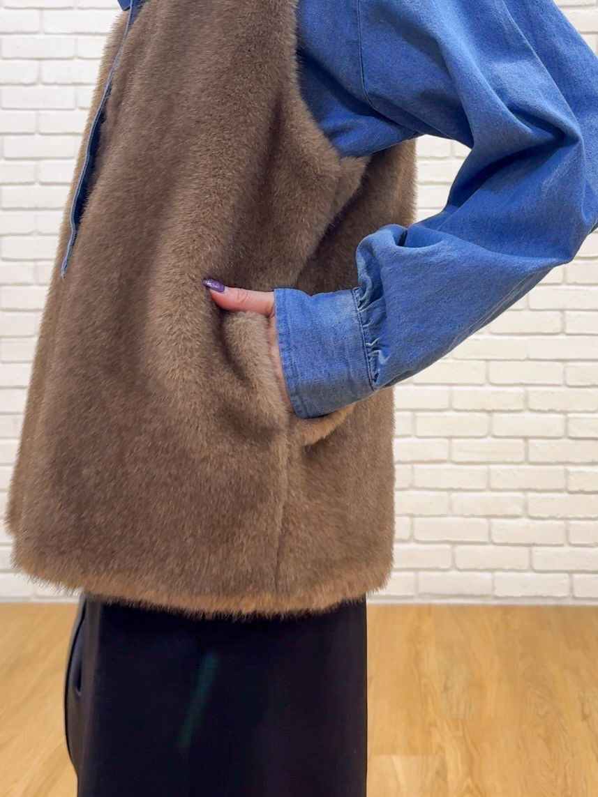 𝐜𝐡𝐢𝐤𝐚さんの「SHOO･LA･RUE｜【S-LL/洗濯機可】華やぐデニムボウタイリボンシャツ」を使ったコーディネート