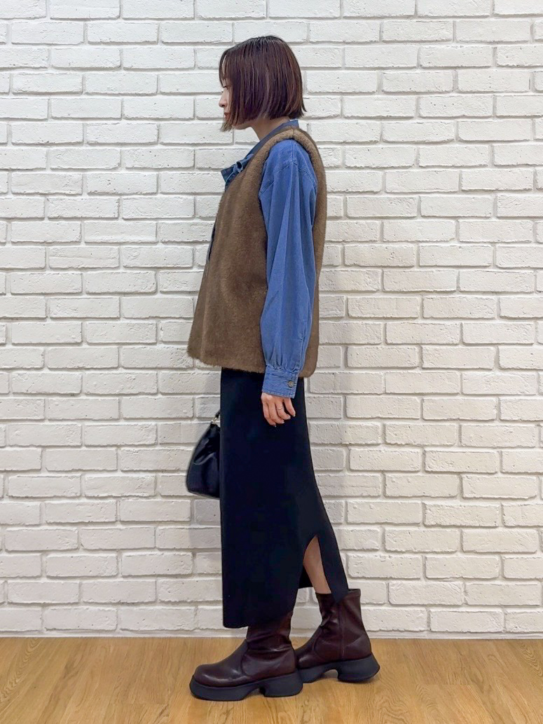 𝐜𝐡𝐢𝐤𝐚さんの「SHOO･LA･RUE｜【S-LL/洗濯機可】華やぐデニムボウタイリボンシャツ」を使ったコーディネート