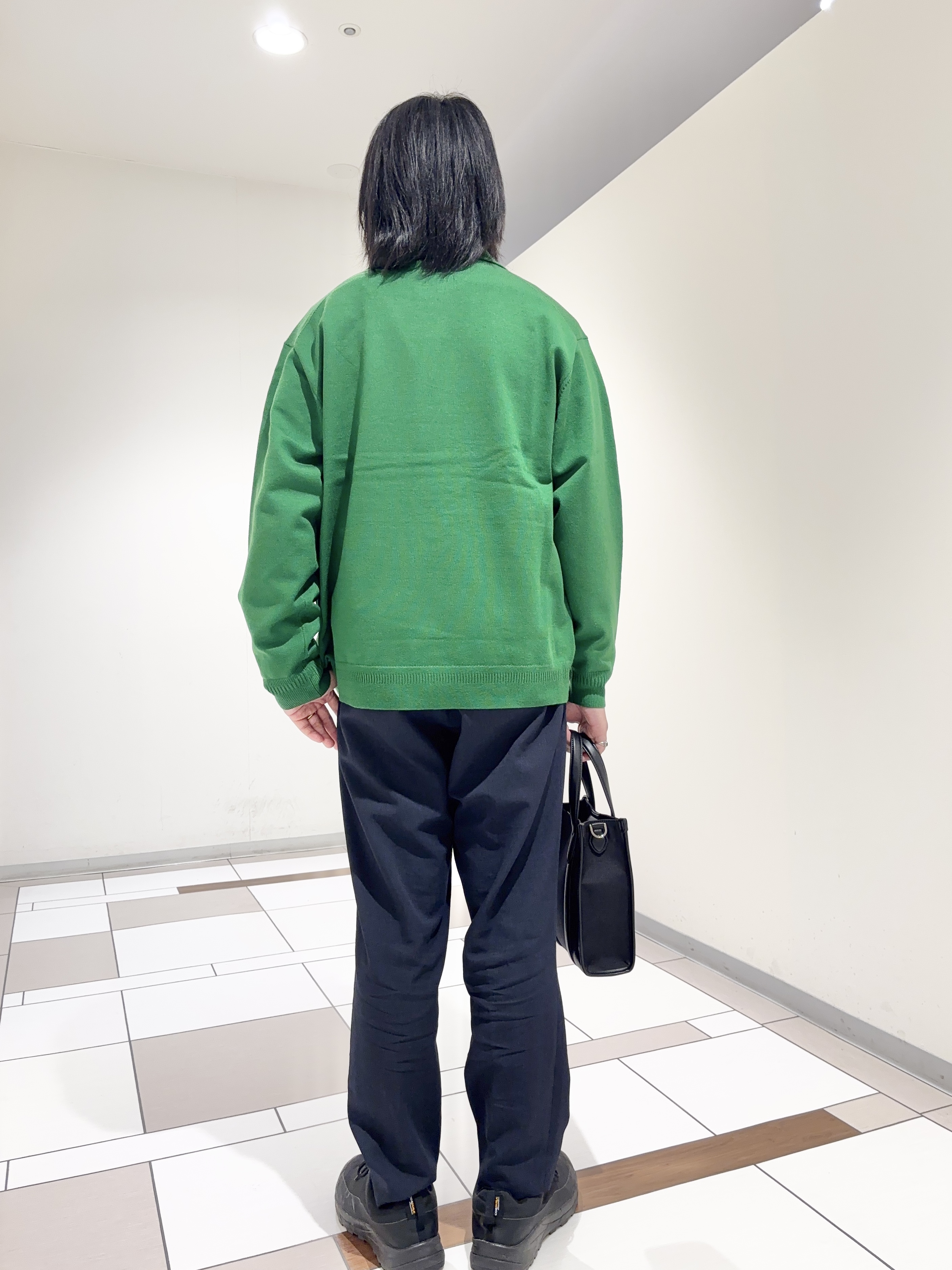 及川さんの「TAKEO KIKUCHI｜ニット シャツ カーディガン」を使ったコーディネート