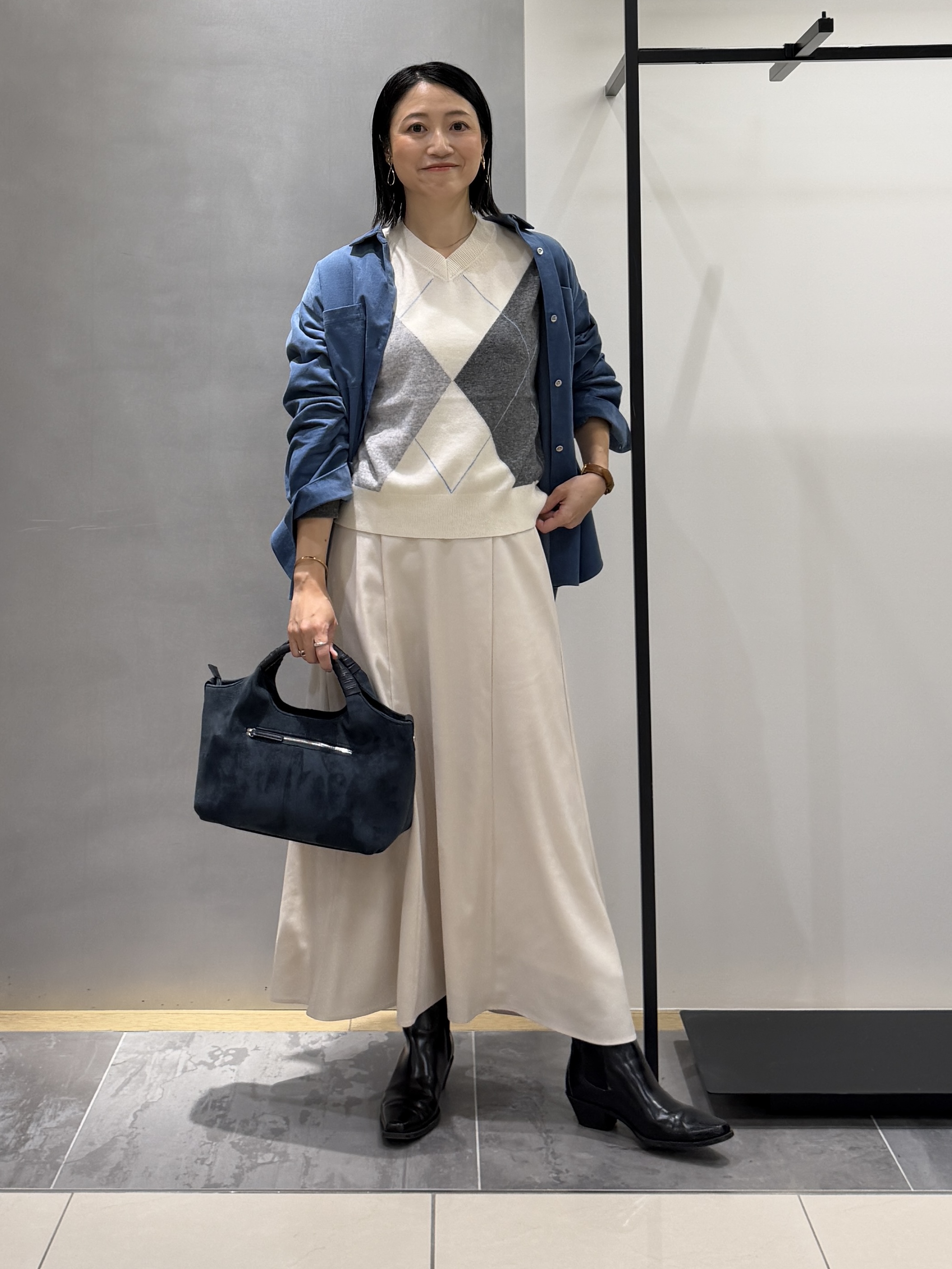 shihoさんの「INDIVI｜【ウール混】ビッグアーガイル柄ニット」を使ったコーディネート