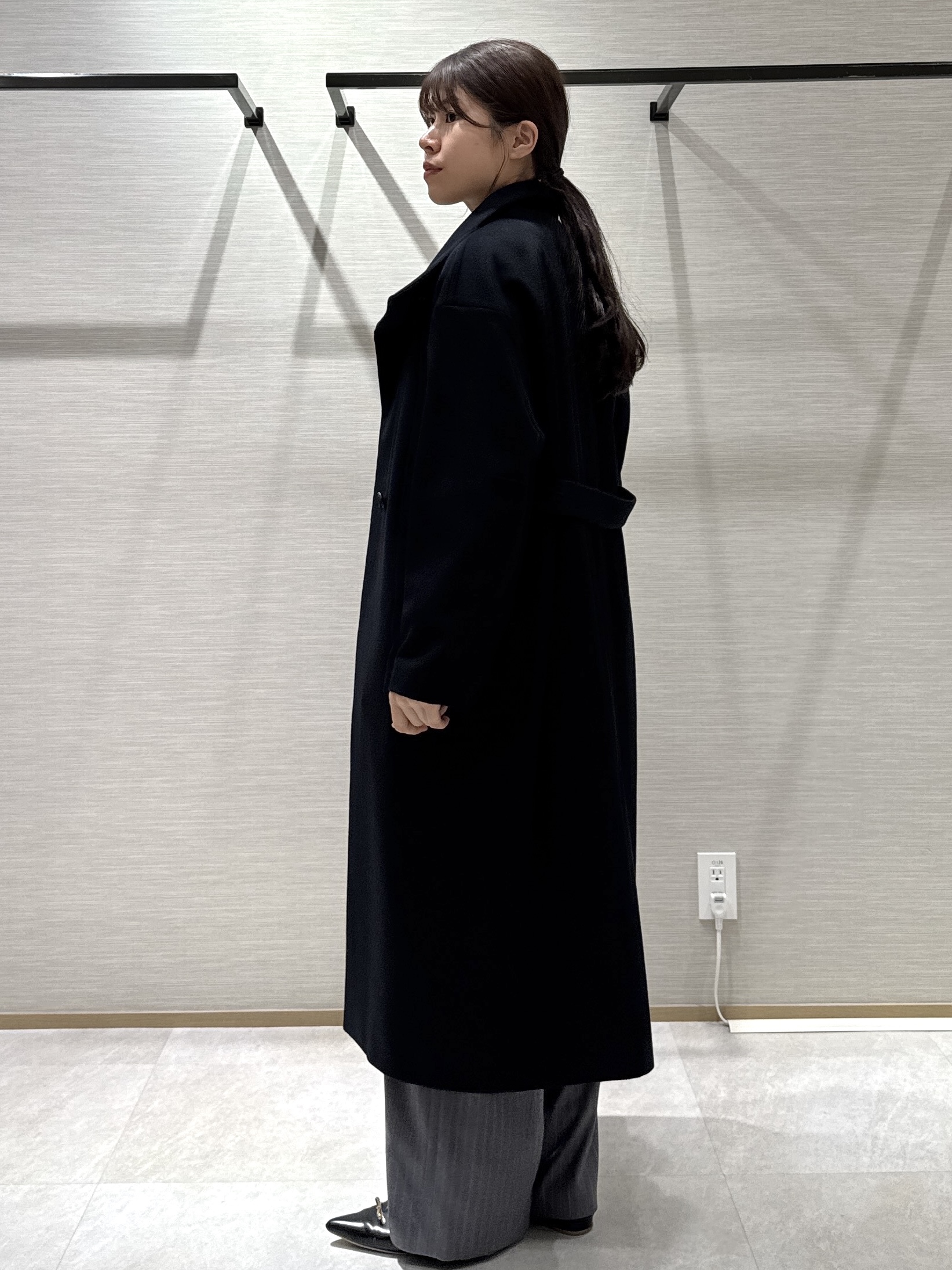 nanaさんの「UNTITLED｜【きれいに体型カバー/8色展開】Aラインシルエットニットプルオーバー」を使ったコーディネート