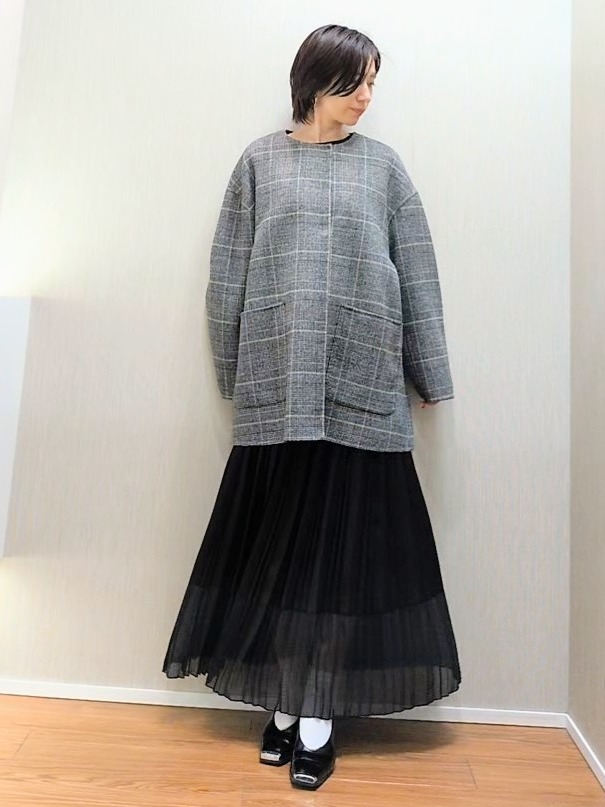 ミズタさんの「UNTITLED｜【マフラー付き/ゆったり】リバーコート」を使ったコーディネート