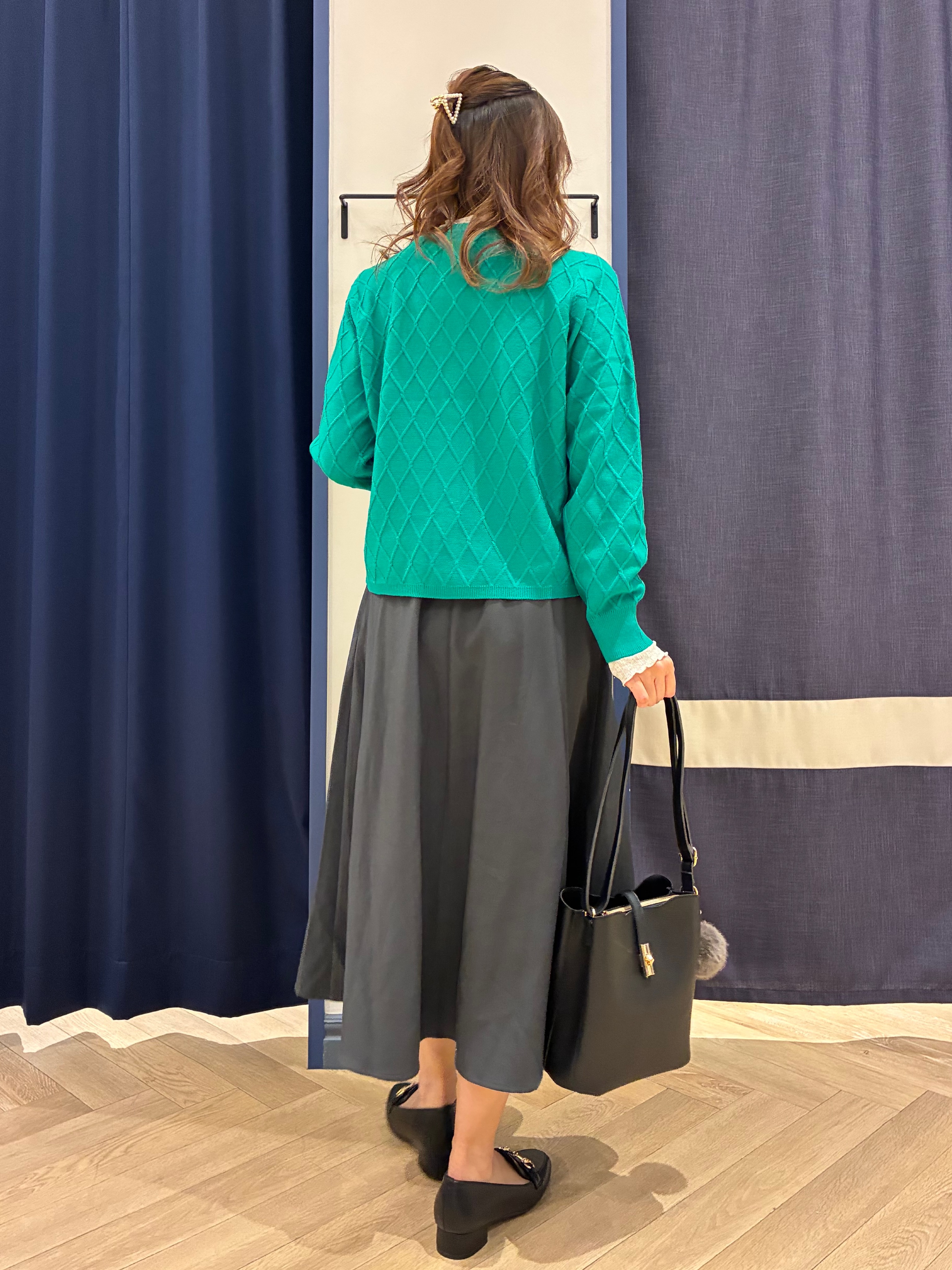 Orikaさんの「grove｜【毛玉軽減】大人上品なダイヤ柄ニットカーディガン」を使ったコーディネート