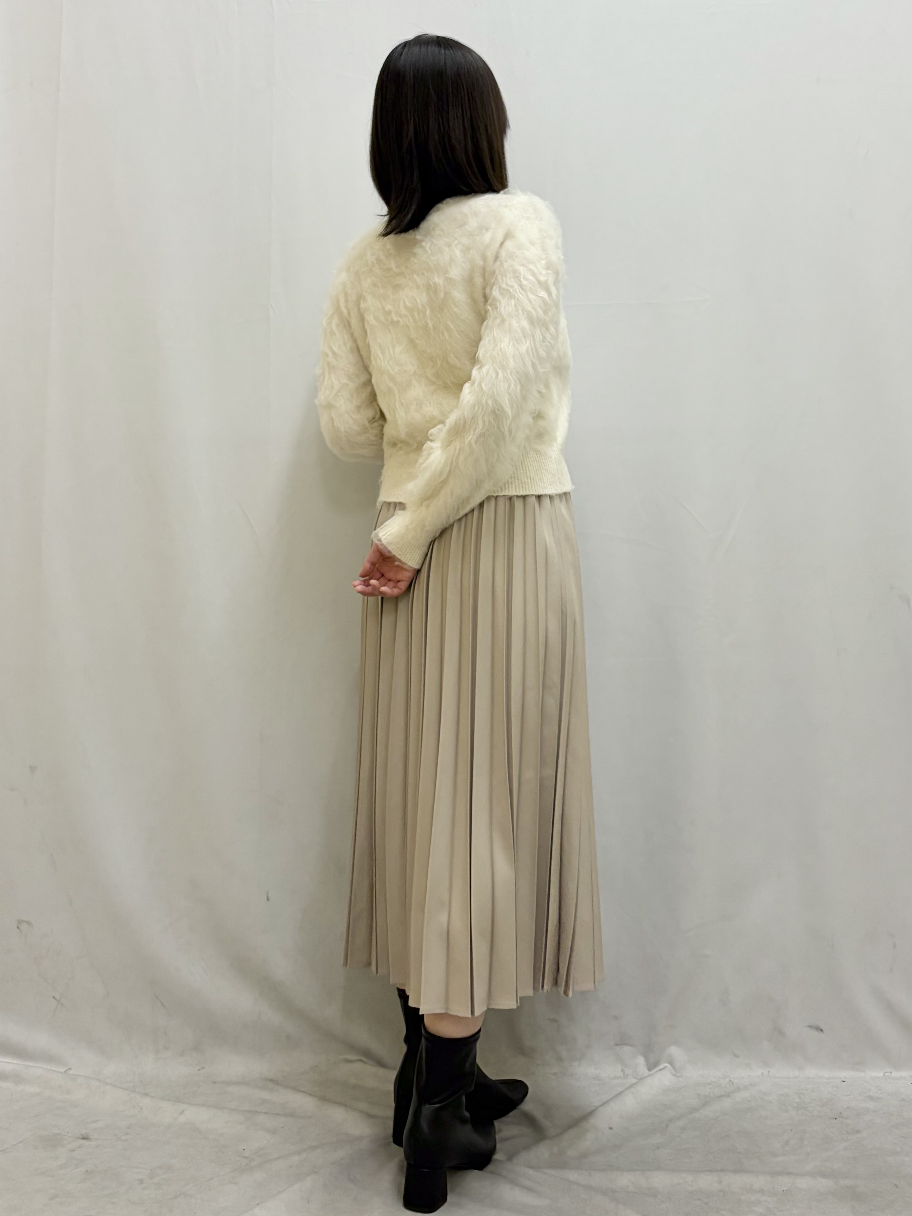 kasumiさんの「index｜【洗える】ふんわりシャギーカーディガン」を使ったコーディネート