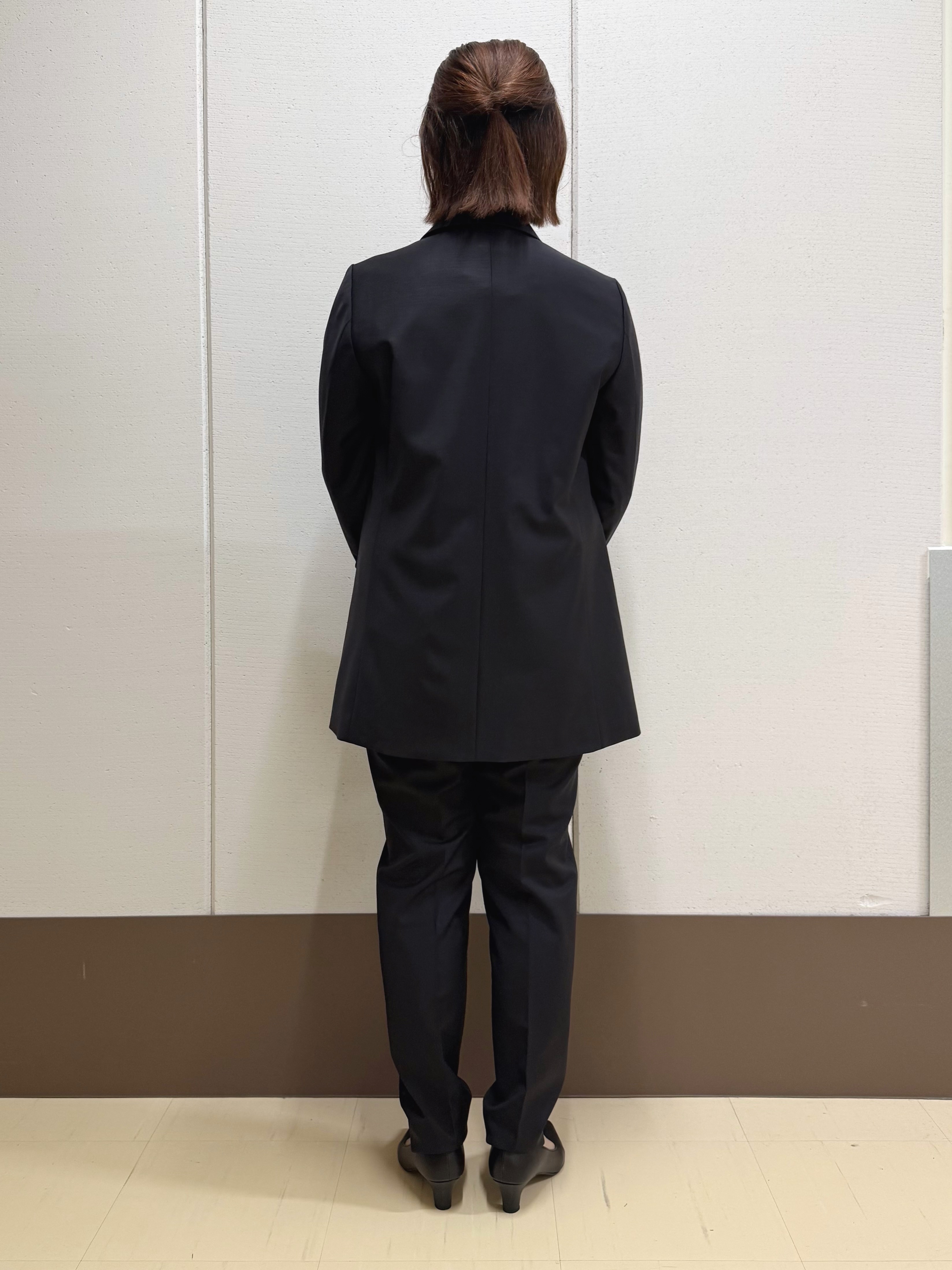 Rikoさんの「INDIVI｜【日本製／シルク混】ジャカードVネックブラウス」を使ったコーディネート