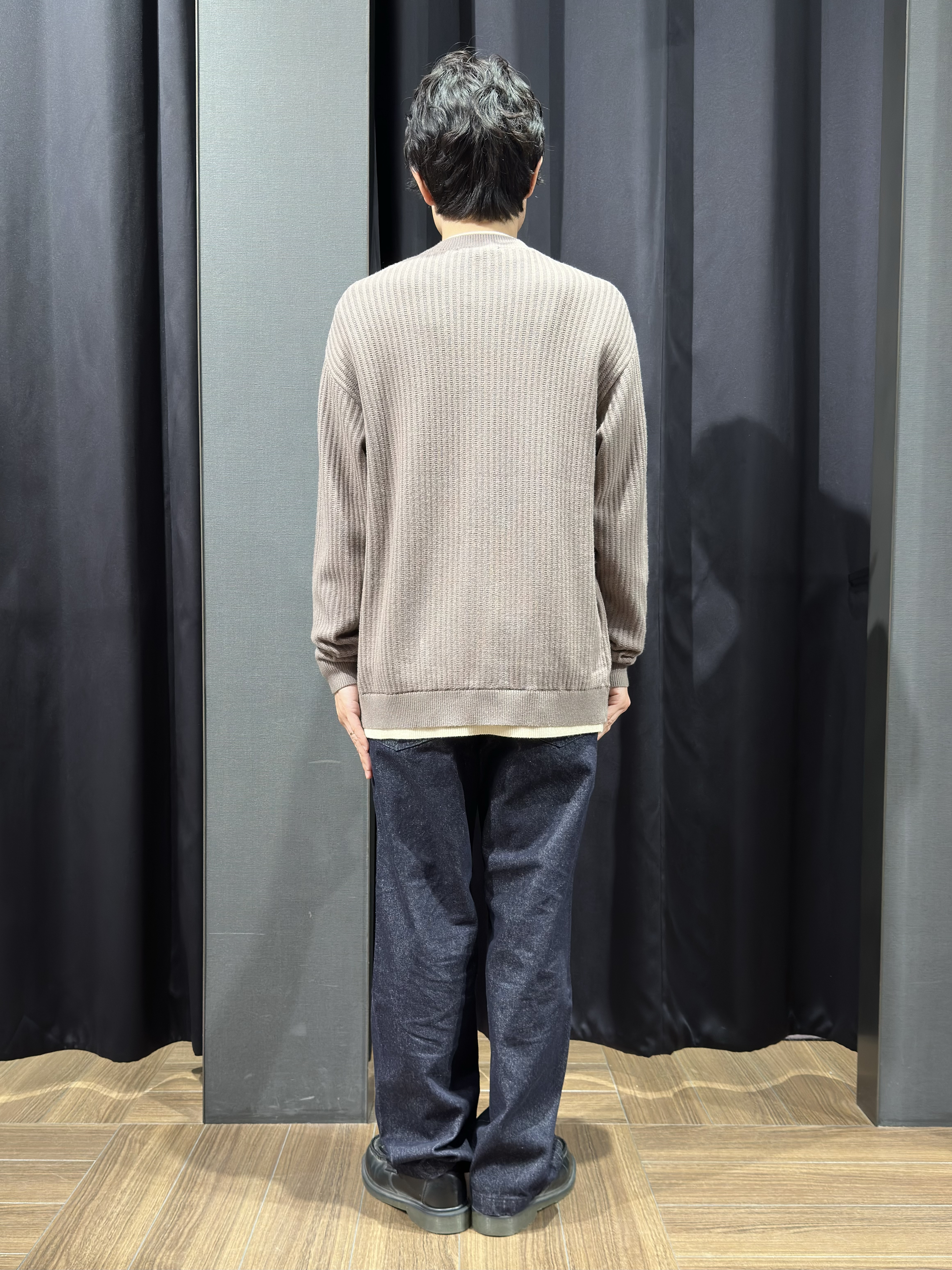 tomoyaさんの「THE SHOP TK｜レイヤードデザイン カーディガン」を使ったコーディネート