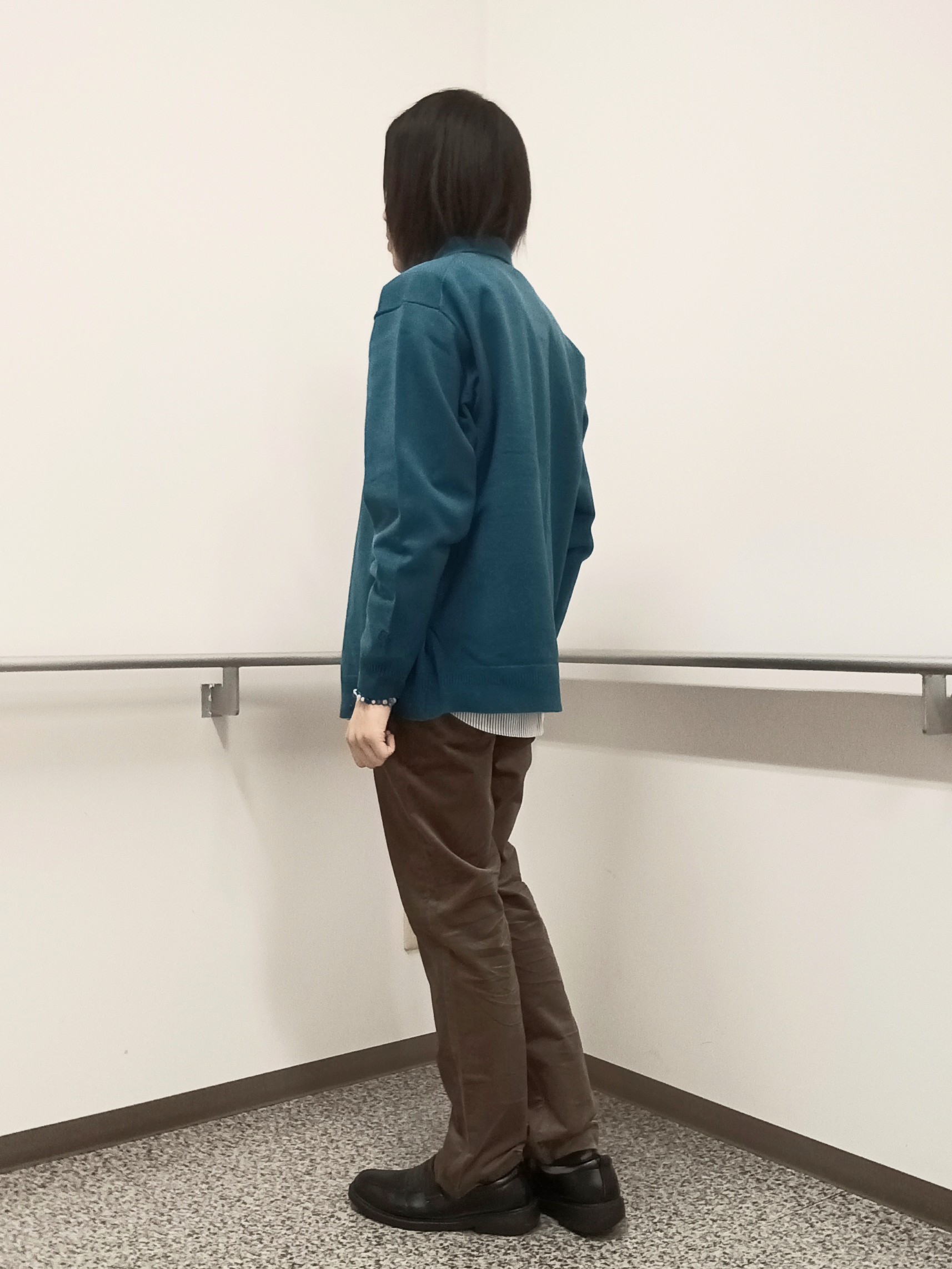 moritaさんの「TAKEO KIKUCHI｜ニット シャツ カーディガン」を使ったコーディネート