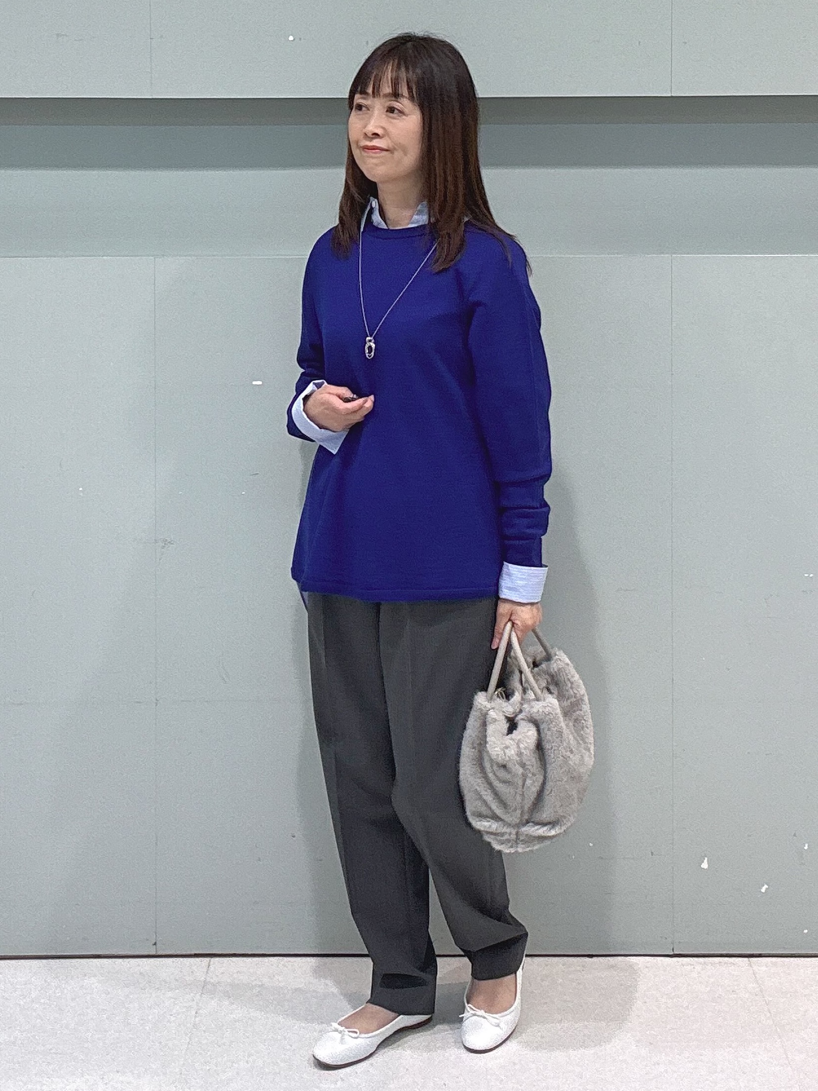 makiさんの「UNTITLED｜【きれいに体型カバー/8色展開】Aラインシルエットニットプルオーバー」を使ったコーディネート