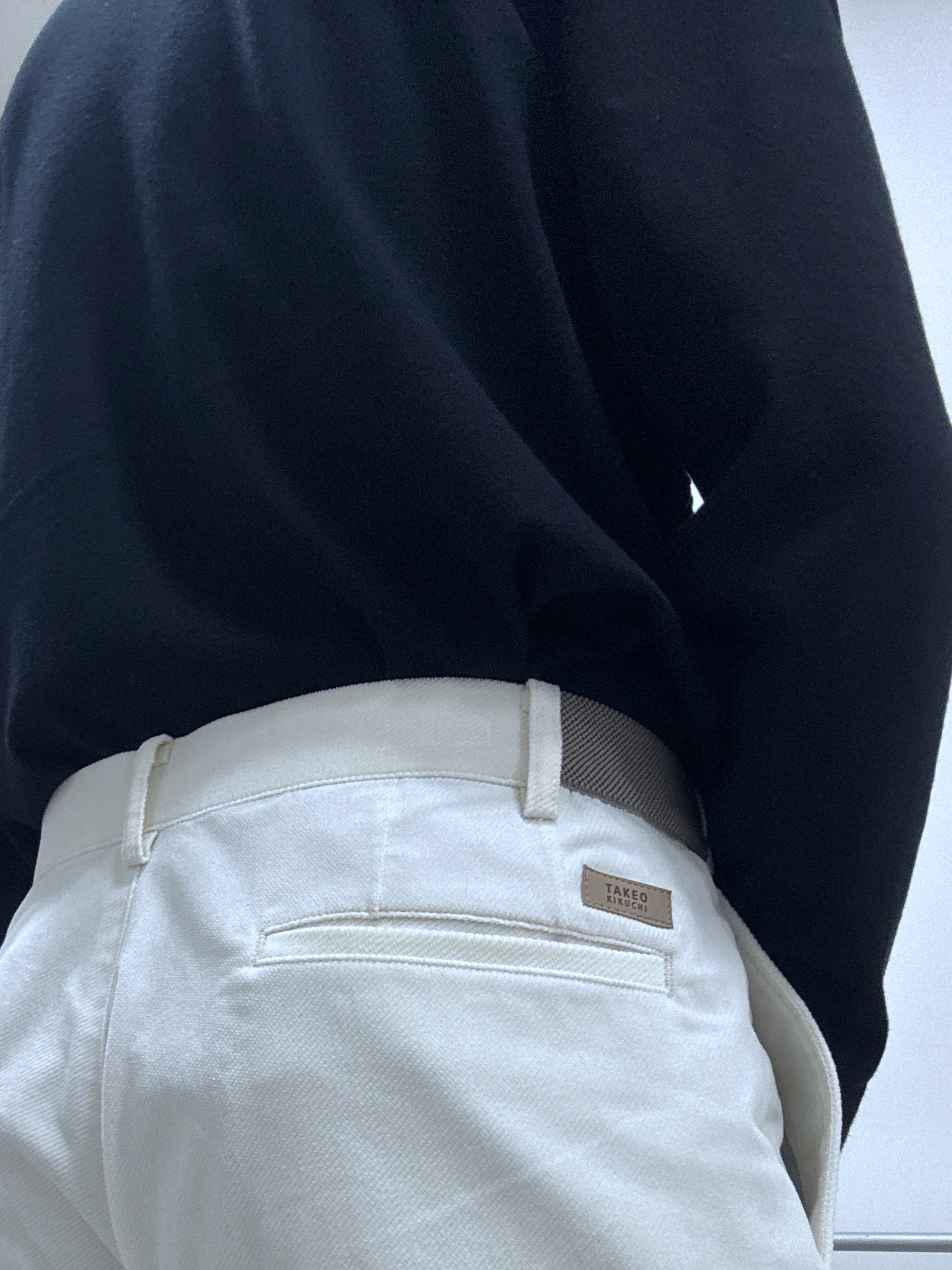 おーのさんの「TAKEO KIKUCHI｜ウールライクキャットフット ジャケット」を使ったコーディネート