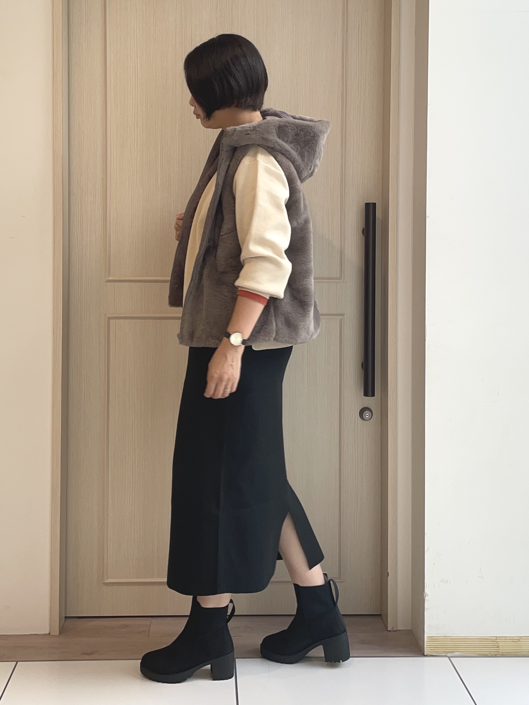 大畠和沙さんの「SHOO･LA･RUE｜【洗濯機可/撥水/マルチWAY】ファーライナー付き 毎日欲張りマンパ」を使ったコーディネート
