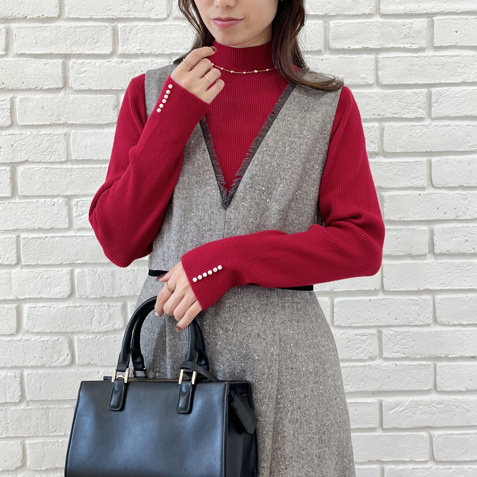 はばさんの「Couture brooch｜【大人フェミニンのBASIC】パール調リブニット【吸湿発熱・静電気防止・抗菌防臭・洗濯機可】」を使ったコーディネート
