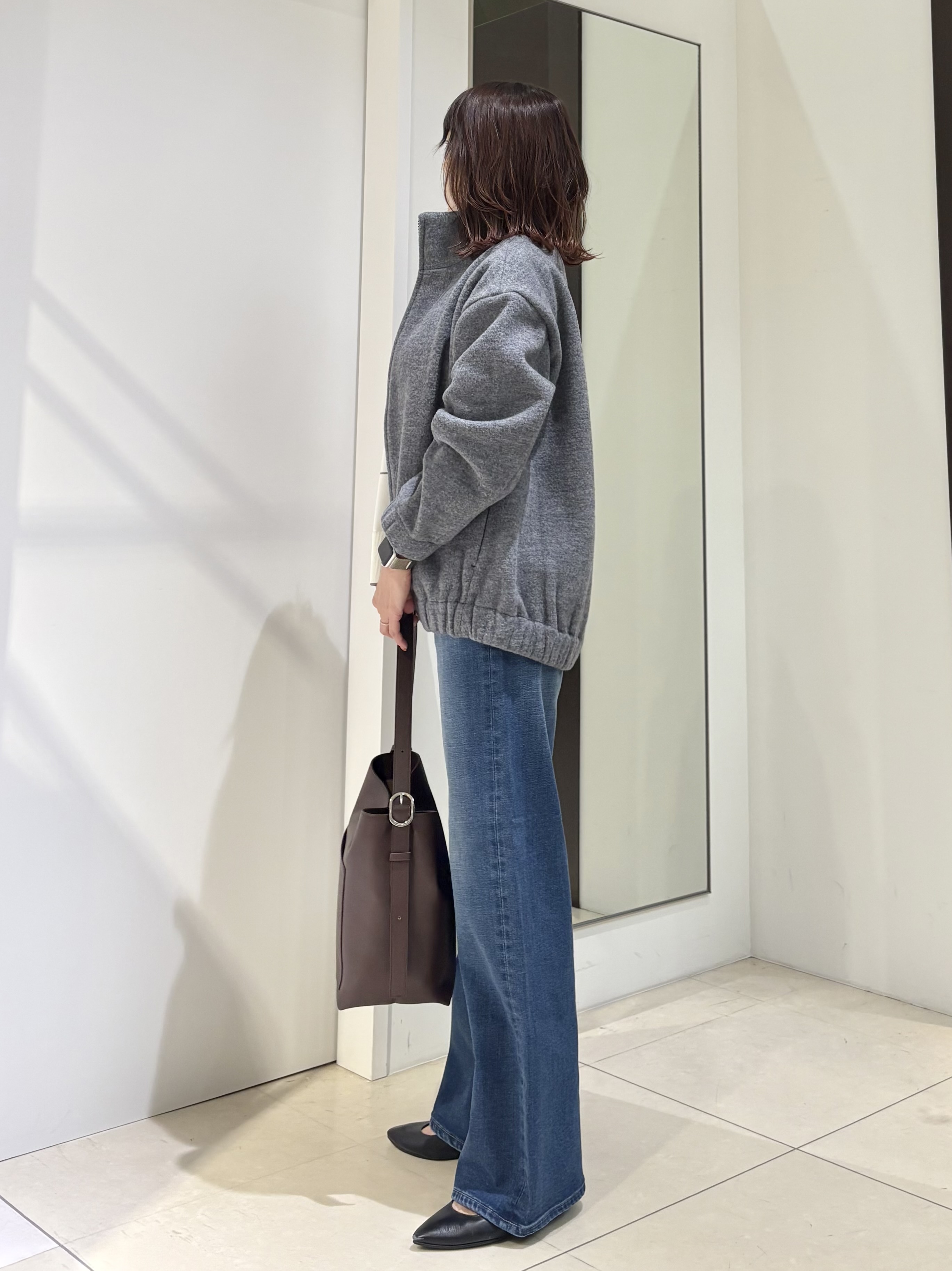 tomoさんの「UNTITLED｜【軽アウター/きれいめスポーティ】スタンドカラージップコート」を使ったコーディネート