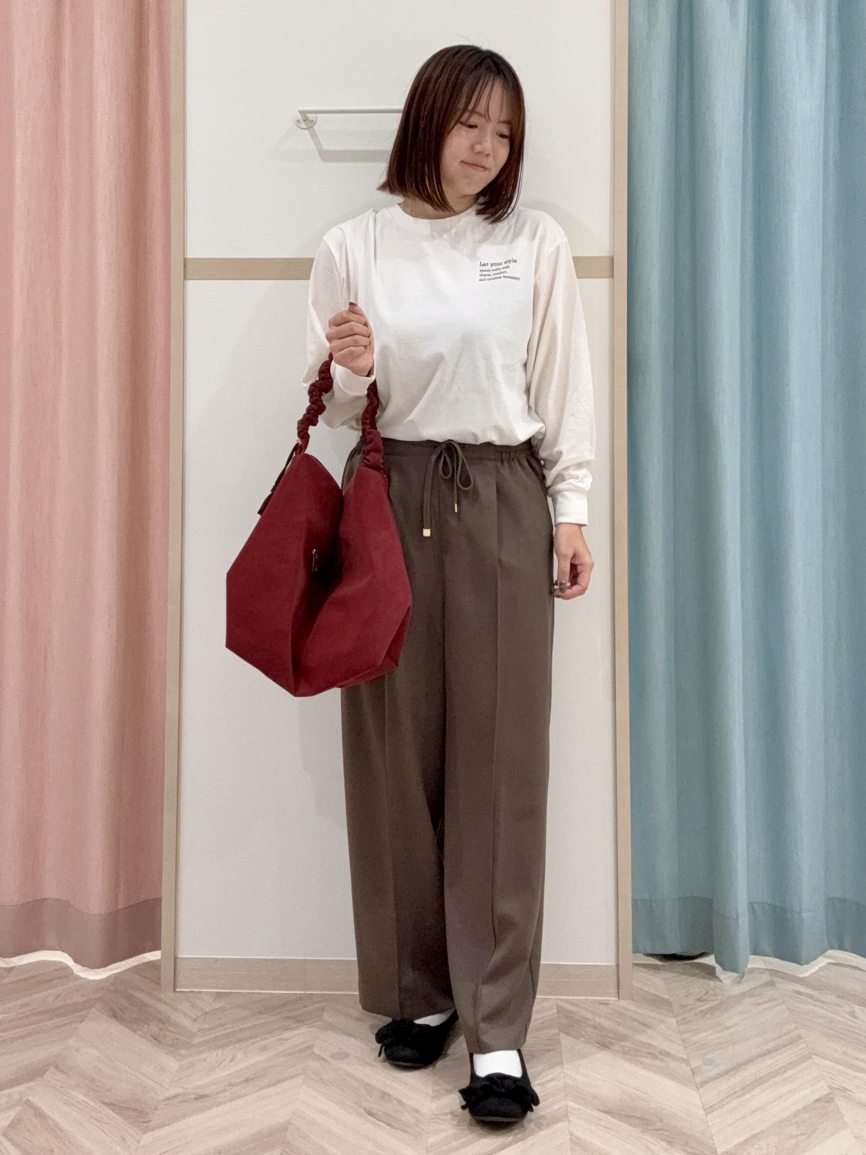 kさんの「SHOO･LA･RUE｜【セットアップ可/洗濯後しわになりにくい】ウールフィール ダブルジャケット」を使ったコーディネート