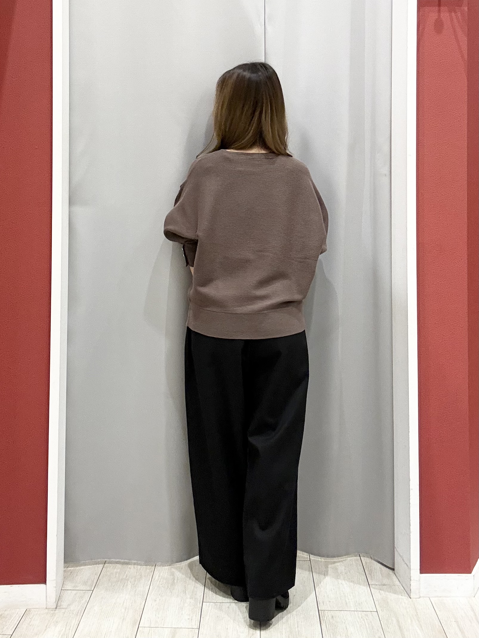 shioさんの「SHOO･LA･RUE｜【洗濯機可/体型カバー】やわらかリブドルマンニット」を使ったコーディネート