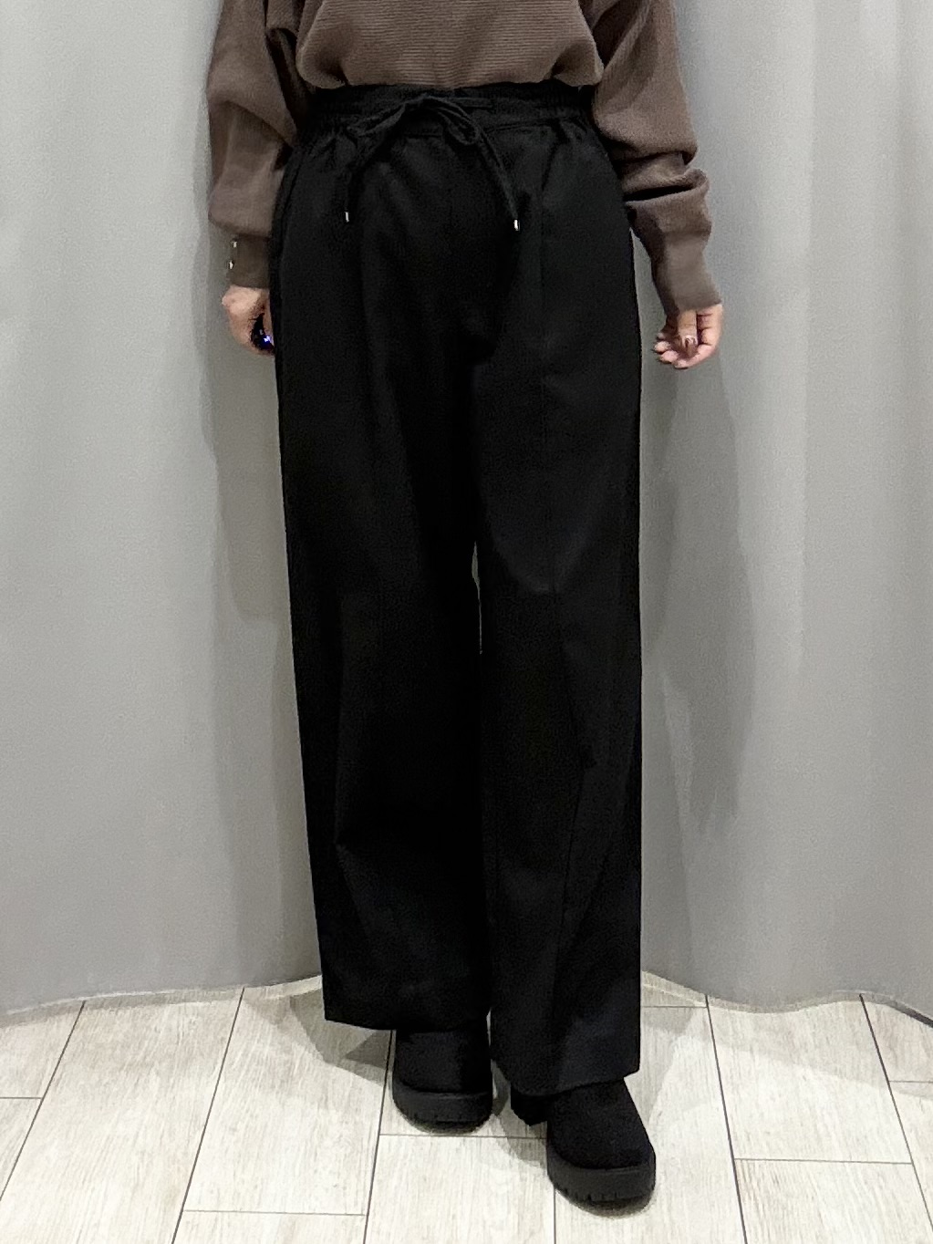 shioさんの「SHOO･LA･RUE｜【洗濯機可/体型カバー】やわらかリブドルマンニット」を使ったコーディネート