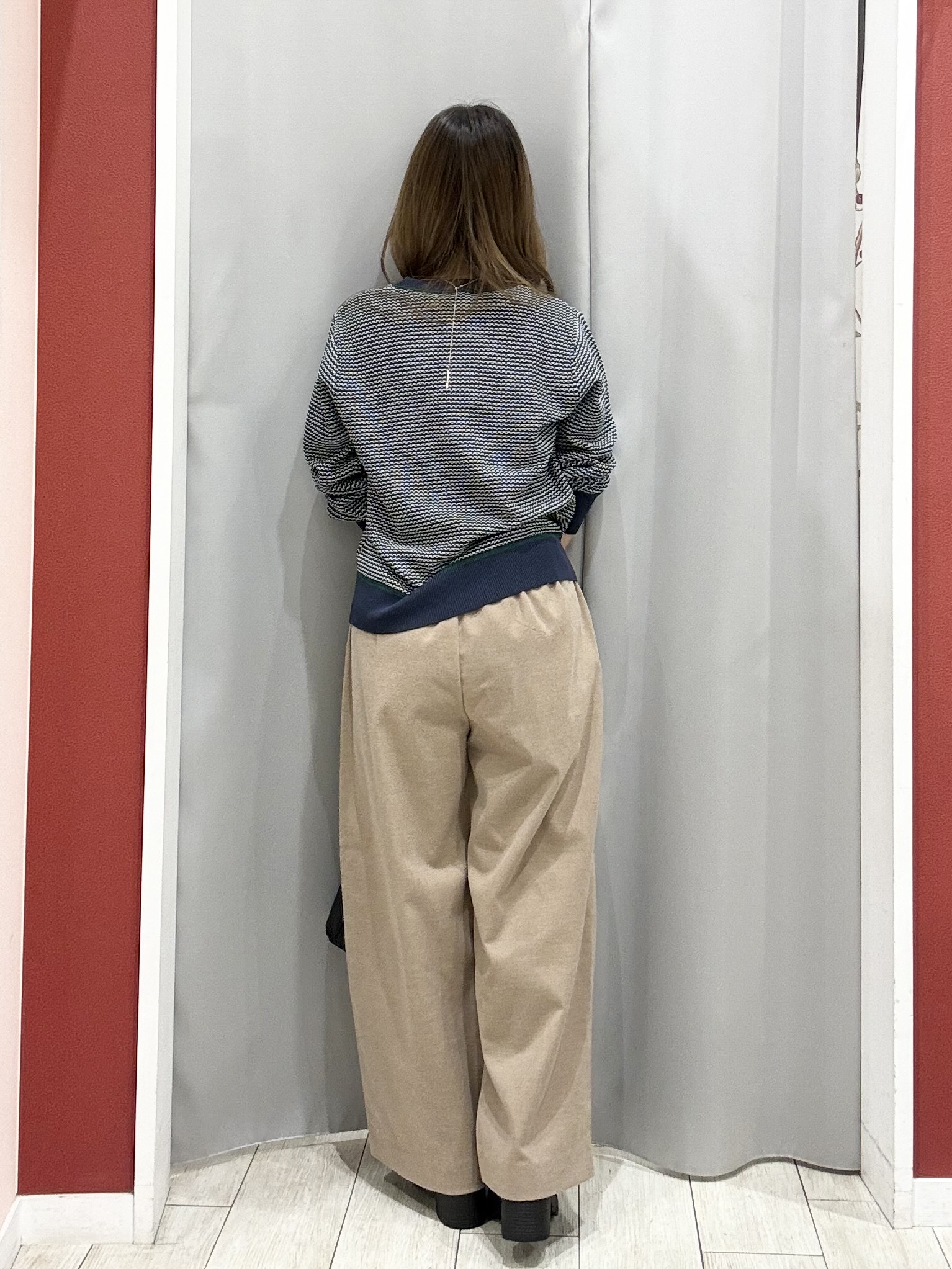 shioさんの「SHOO･LA･RUE｜【S-LL/洗濯機可】1枚でサマになる カノコ編み配色クルーネックニット」を使ったコーディネート