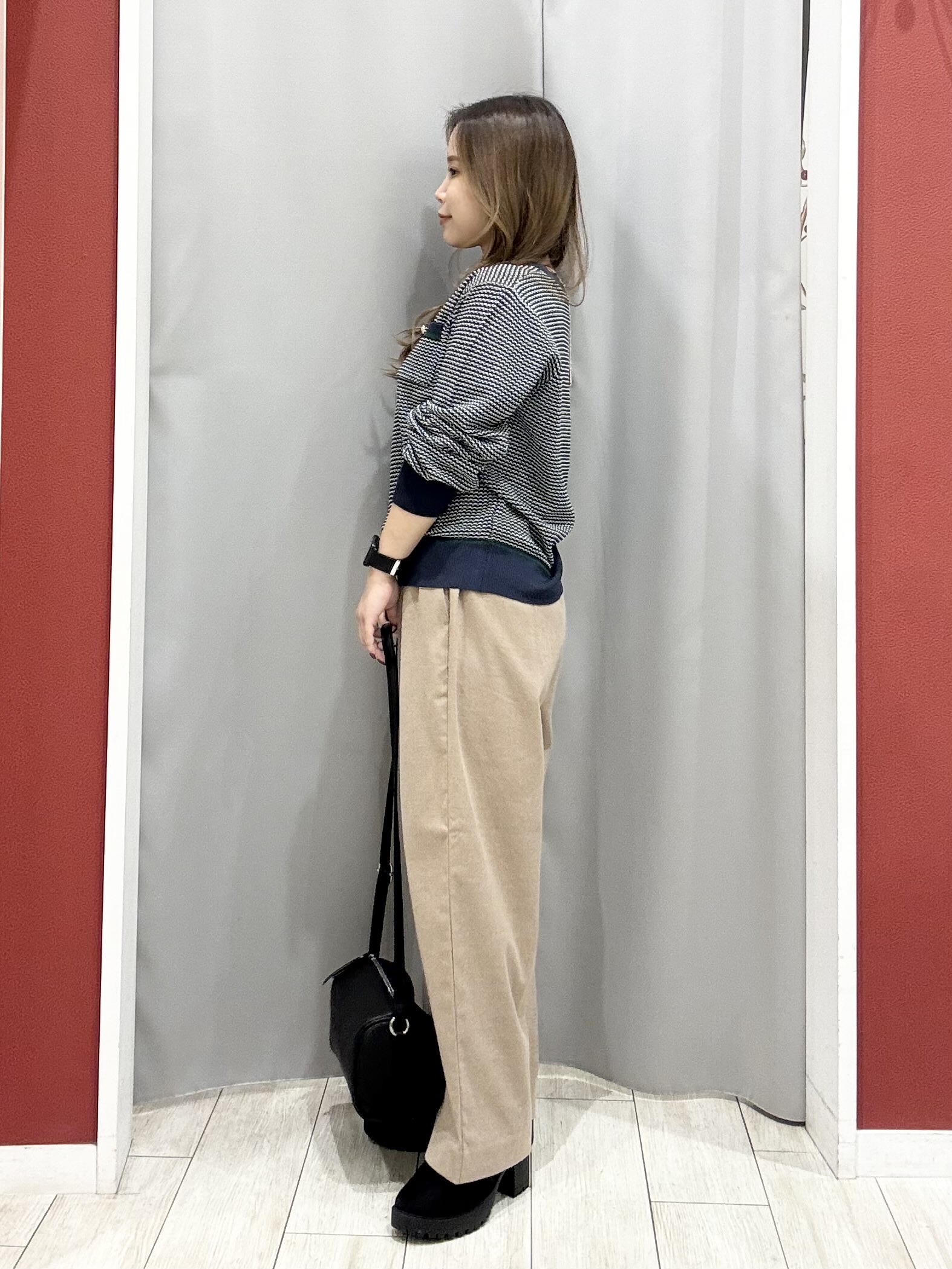 shioさんの「SHOO･LA･RUE｜【S-LL/洗濯機可】1枚でサマになる カノコ編み配色クルーネックニット」を使ったコーディネート