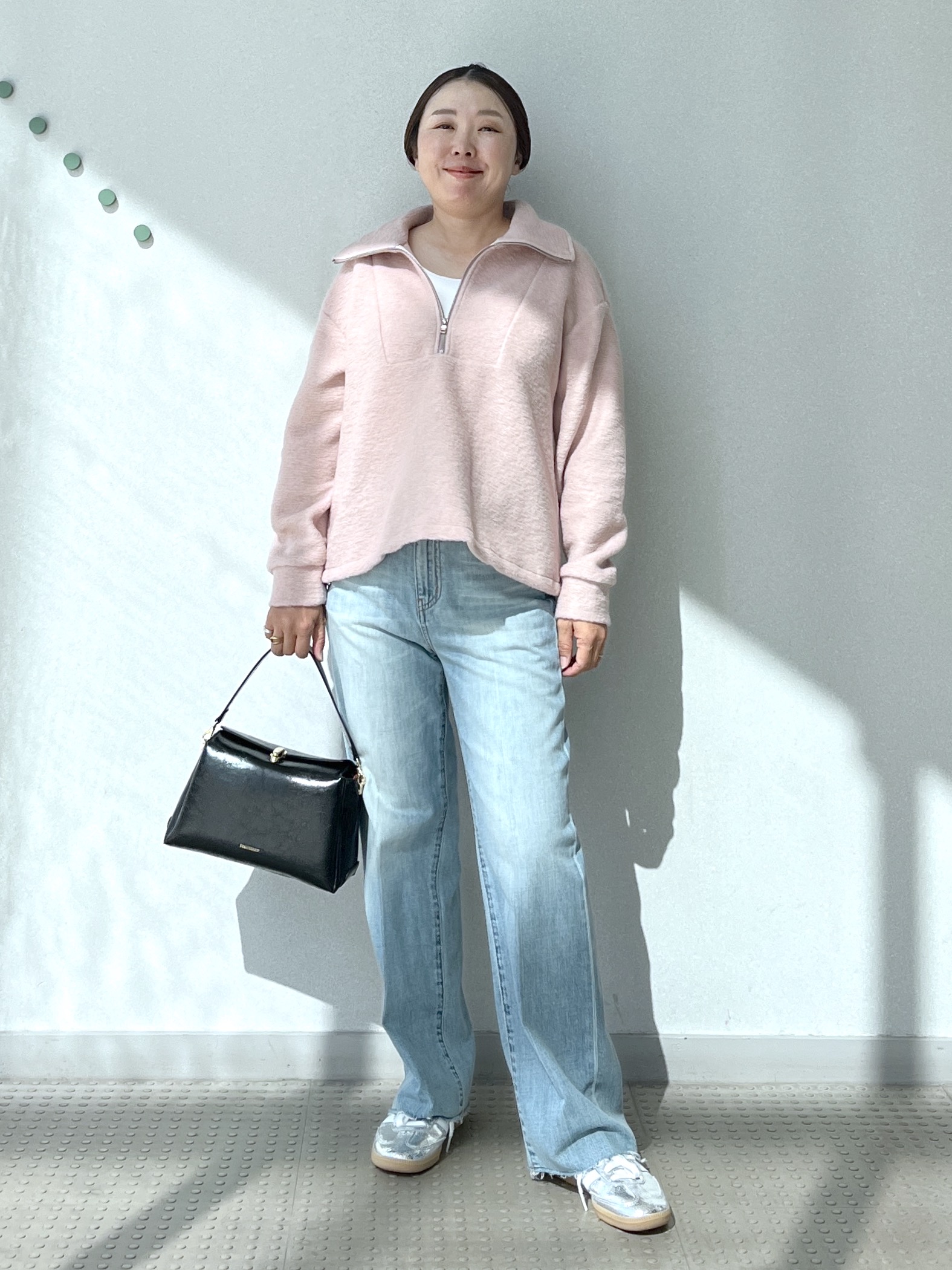 Soeさんの「DRESSTERIOR｜イタリアンスライバー ハーフジッププルオーバー」を使ったコーディネート