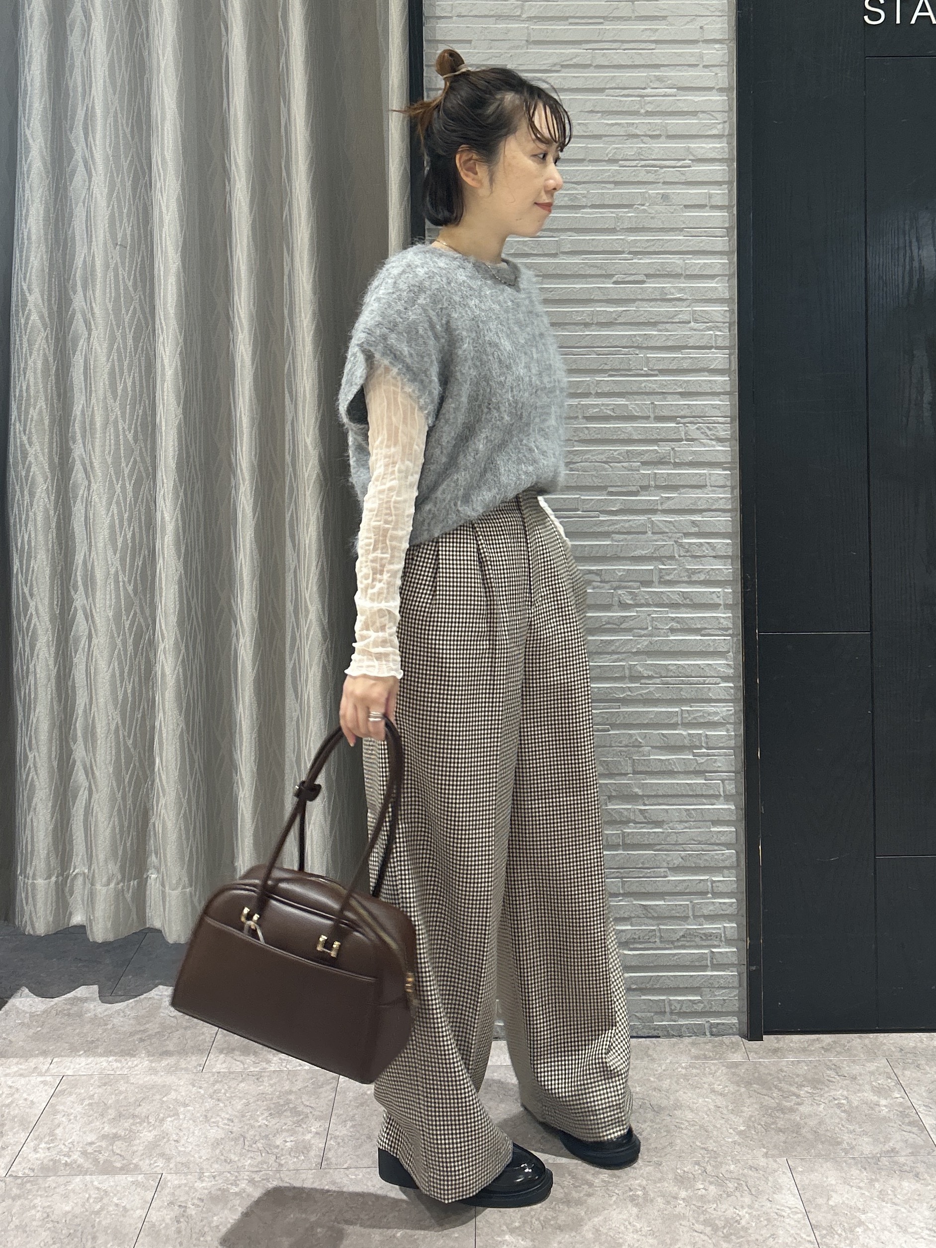 ga_riさんの「THE SHOP TK｜ふわふわシャギーフレンチニット」を使ったコーディネート