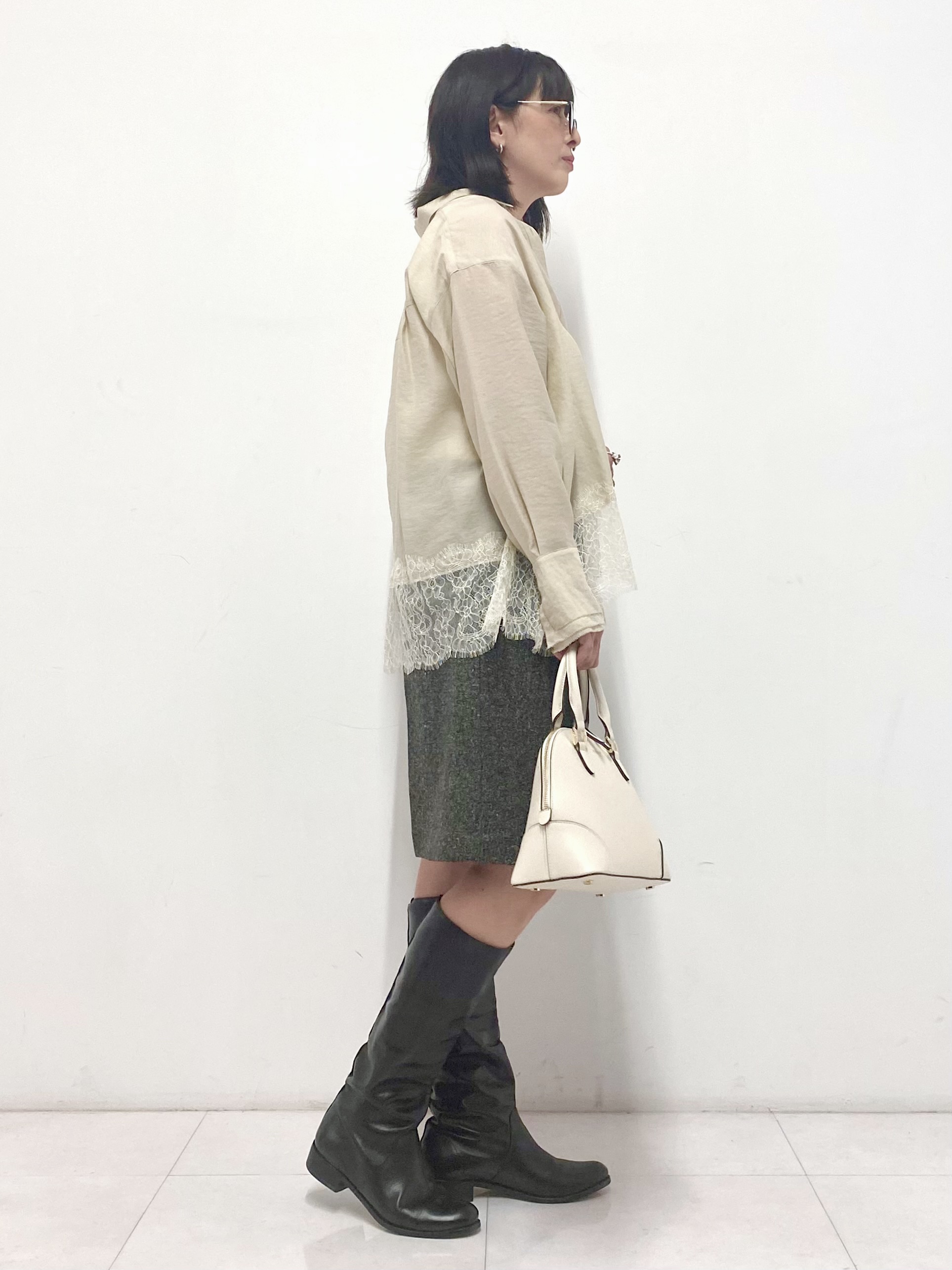 Sawaguchiさんの「DRESSTERIOR｜ヴィンテージライク レーストリムシャツ」を使ったコーディネート