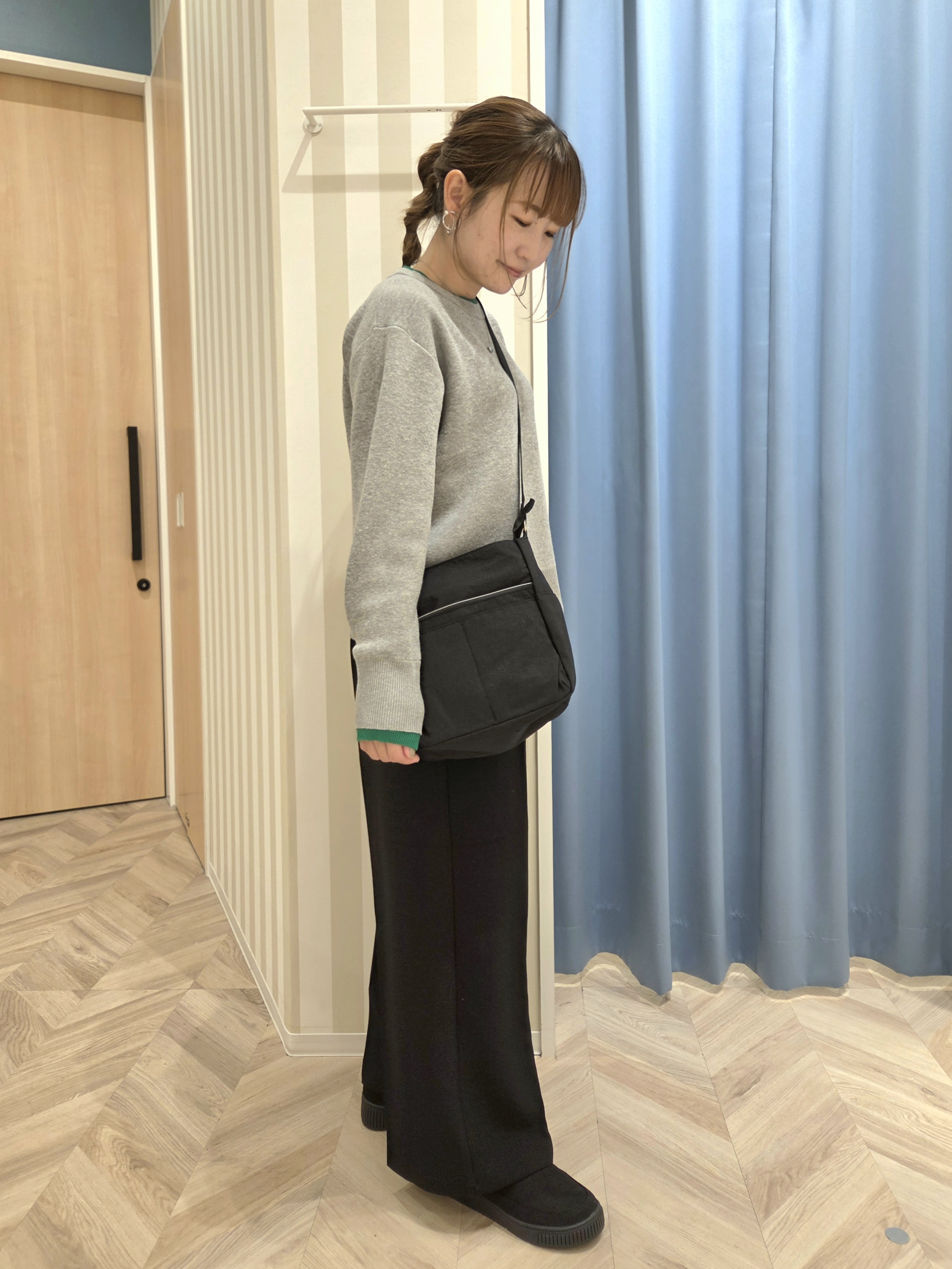 Ikumiさんの「SHOO･LA･RUE｜【洗濯機可/S-LL】配色がアクセントに。スウェットライクニット」を使ったコーディネート