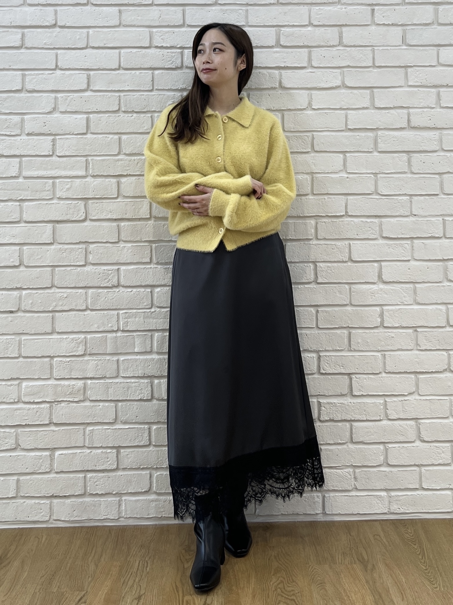 Saekoさんの「OPAQUE.CLIP｜フェザー襟付きニットカーディガン【洗濯機OK】」を使ったコーディネート
