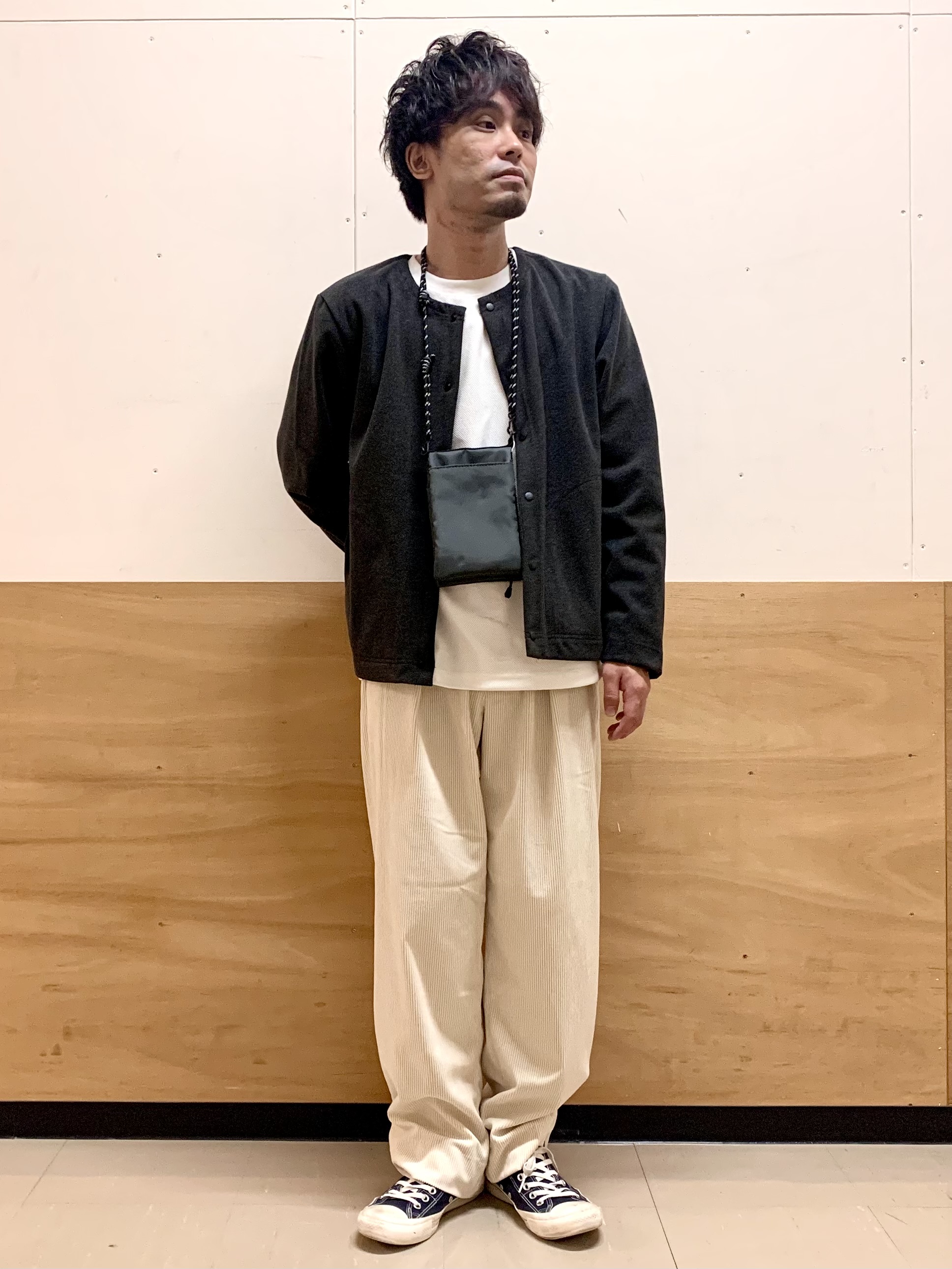 MATUさんの「THE SHOP TK｜【洗濯機OK】ラウンドカットカーディガン」を使ったコーディネート