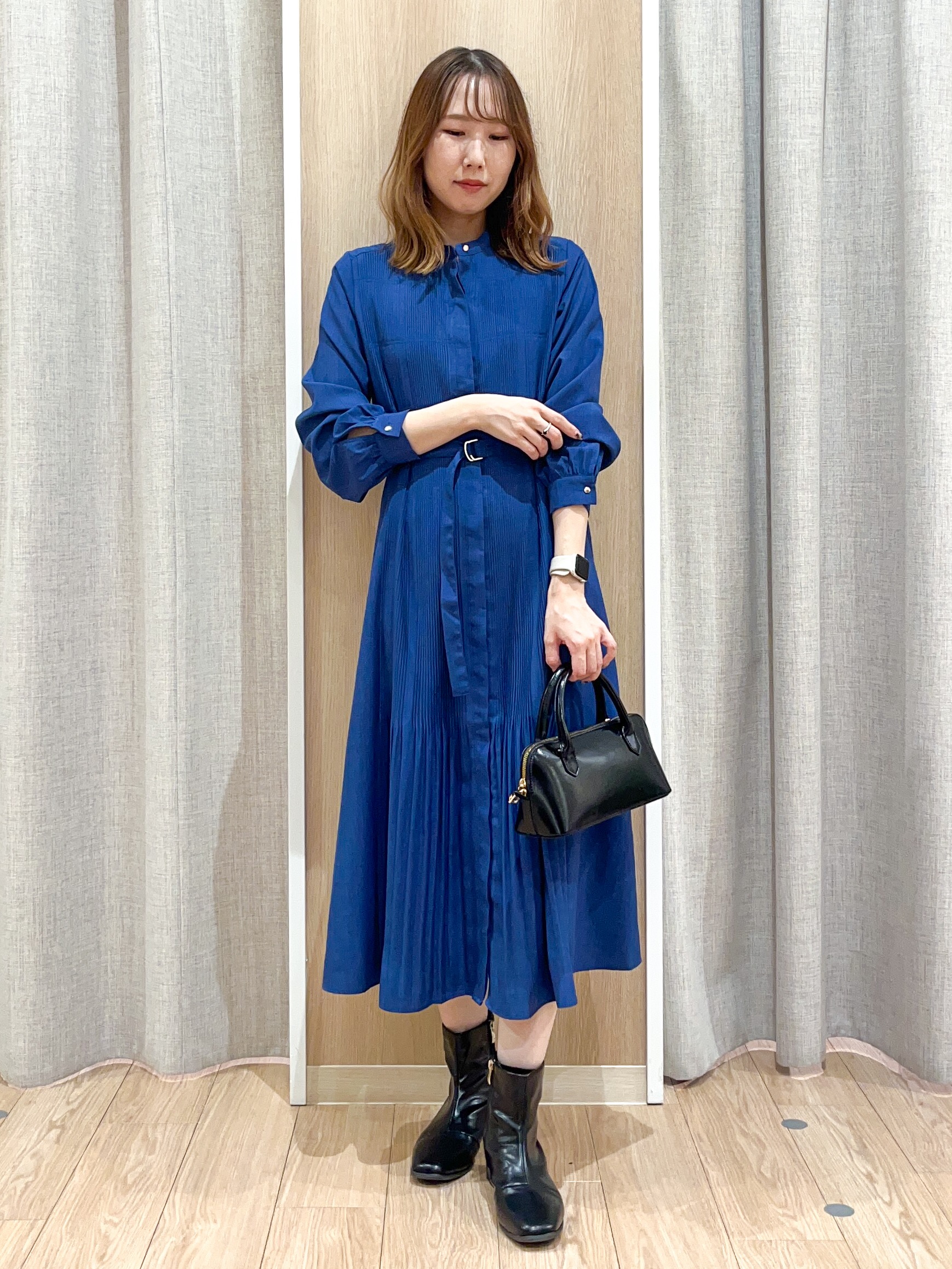 みーちゃんさんの「grove｜【低身長さんも選べる着丈】プリーツAラインワンピース」を使ったコーディネート