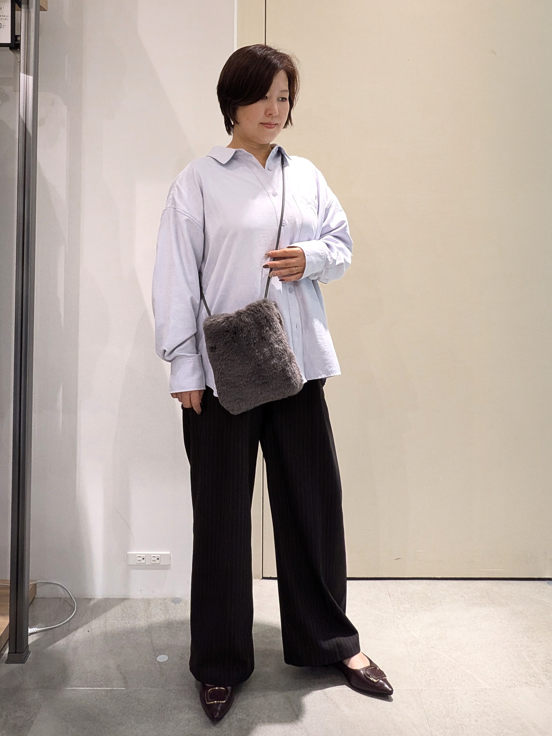 yu-koさんの「OPAQUE.CLIP｜スエードタッチシャツ【洗濯機OK】」を使ったコーディネート