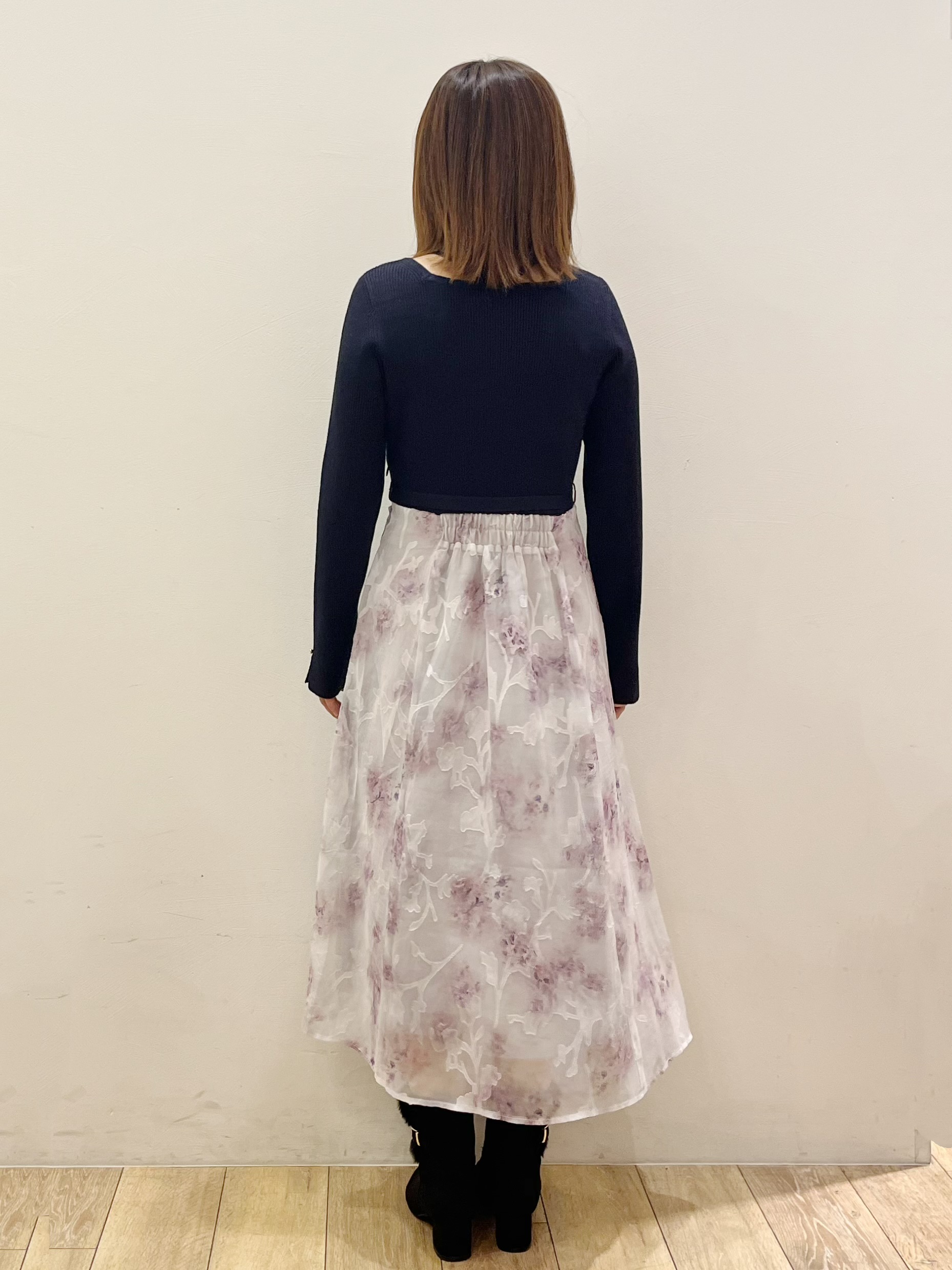 kcさんの「OPAQUE.CLIP｜【植草美幸先生が指南する好印象スタイル】フラワージャカードドッキングニットワンピース≪洗濯機OK≫」を使ったコーディネート