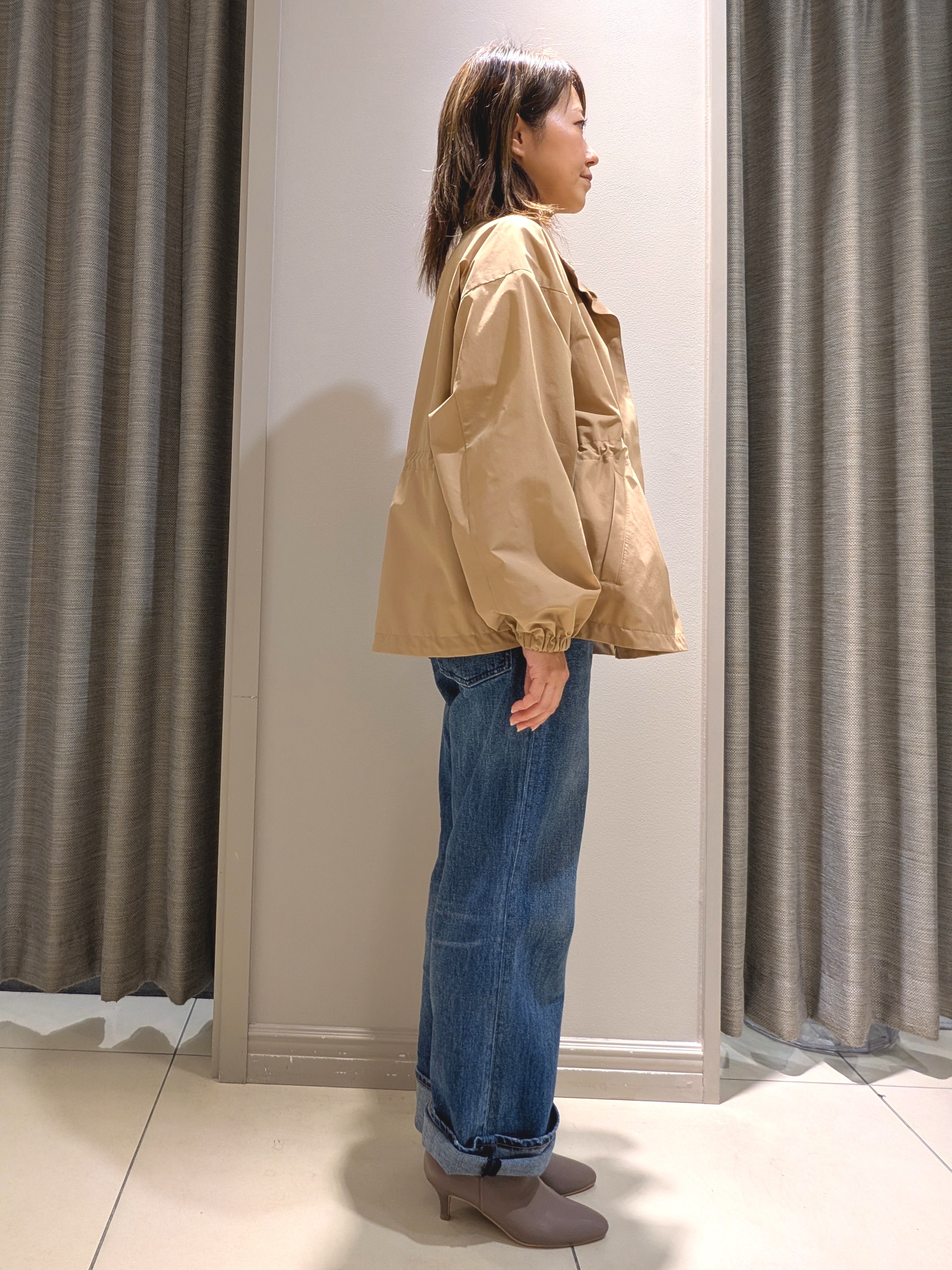 risarryさんの「COUP DE CHANCE｜【ウエスト調整可】フードレス ライトブルゾン」を使ったコーディネート