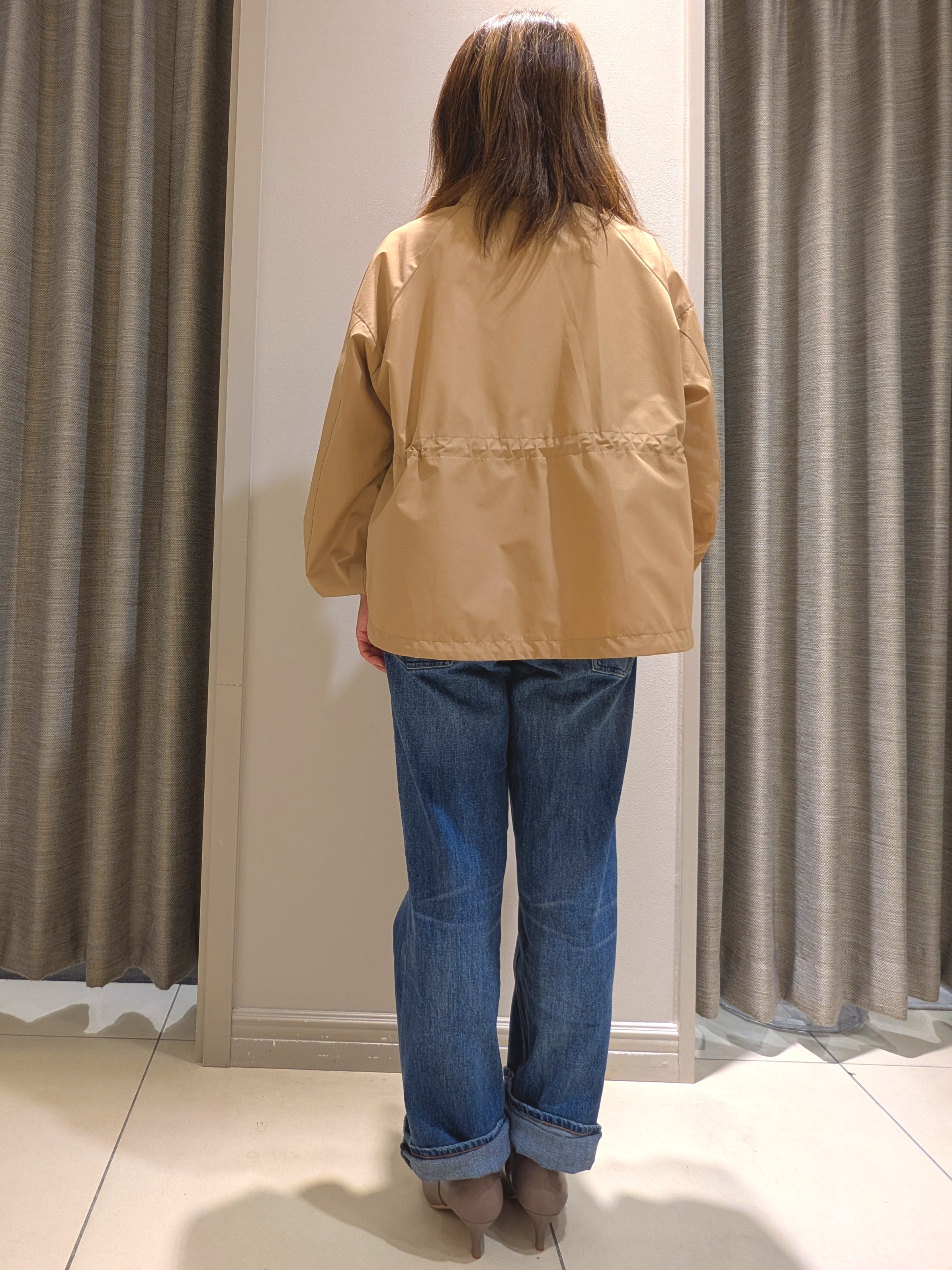 risarryさんの「COUP DE CHANCE｜【ウエスト調整可】フードレス ライトブルゾン」を使ったコーディネート