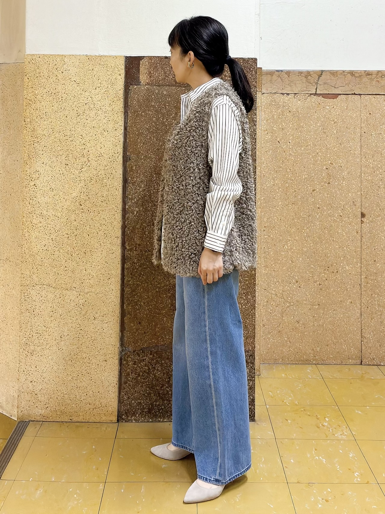 hattoriさんの「INDIVI｜【新作登場！】美脚ワイドデニム」を使ったコーディネート