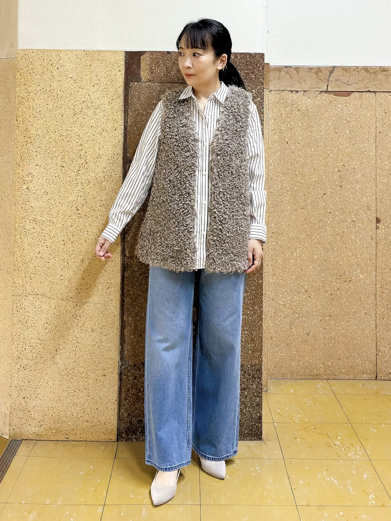 hattoriさんの「INDIVI｜【新作登場！】美脚ワイドデニム」を使ったコーディネート