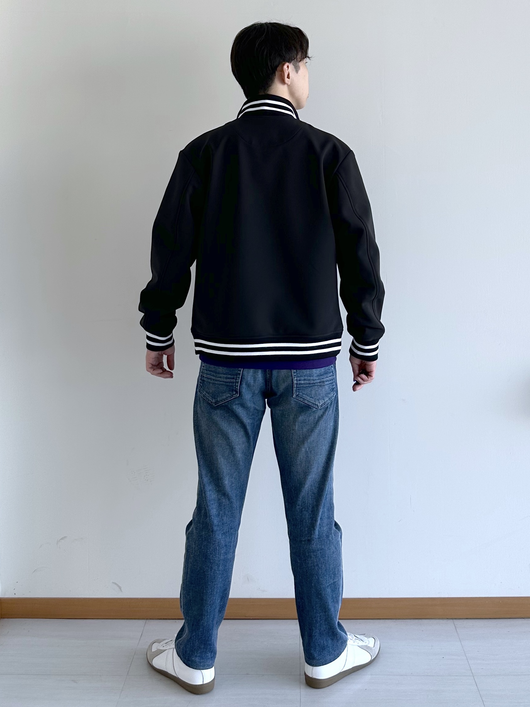 イッシーさんの「TAKEO KIKUCHI｜【BOWLER HAT LABEL】ダウンファブリック トラックジャケット」を使ったコーディネート