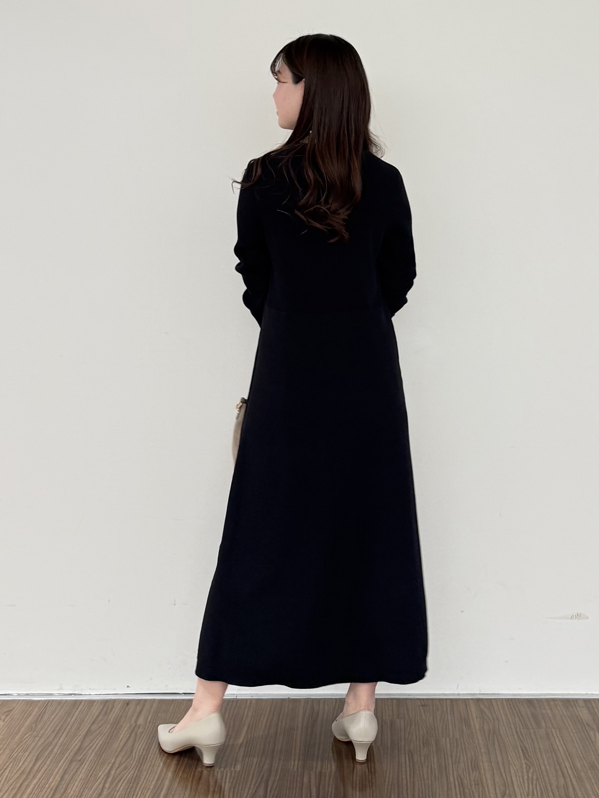 いくみさんの「INDIVI｜【一着でコーデ完成！】ニットコンビ 美スタイルワンピース」を使ったコーディネート