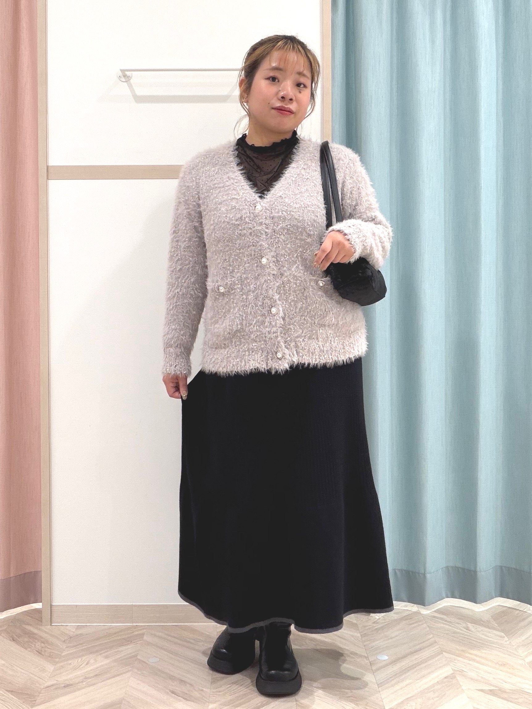 まちゃんなちゃんさんの「SHOO･LA･RUE｜【S-LL/洗濯機可】コーデにプラスするだけで垢抜ける 柄アソートシアーチュールトップス」を使ったコーディネート